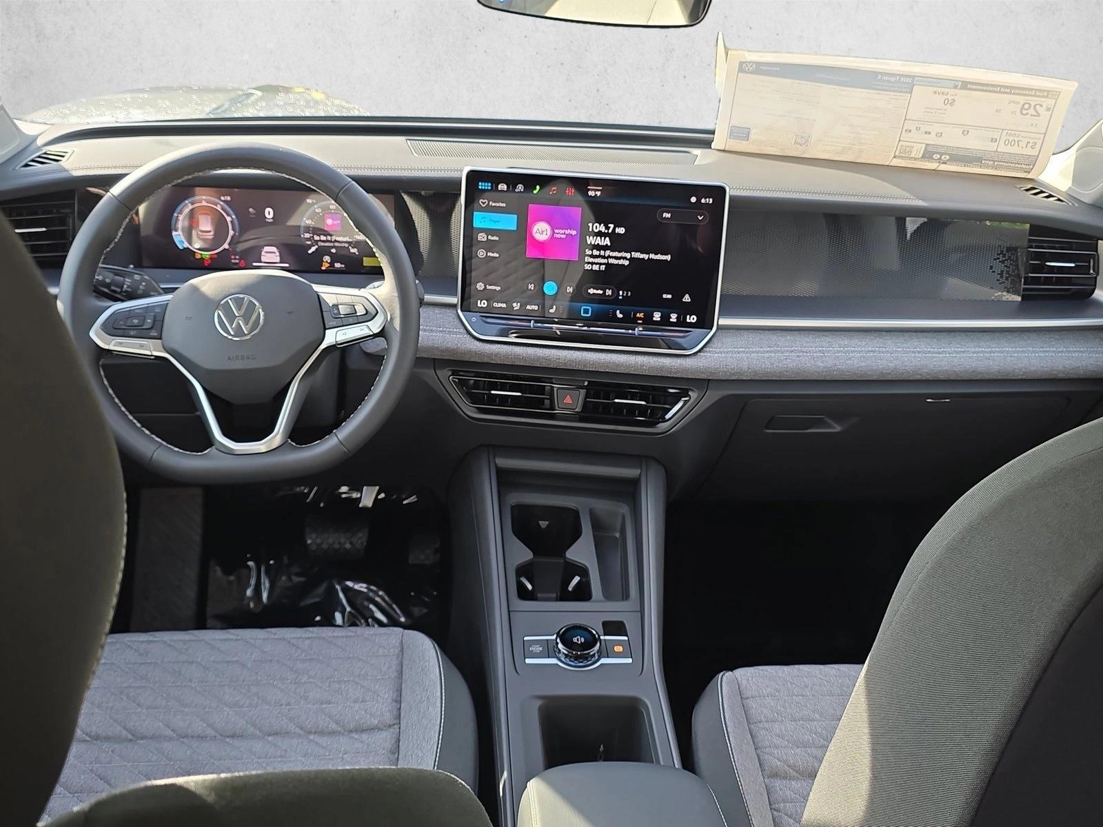 Thumbnail: 2026 Volkswagen Tiguan - 4