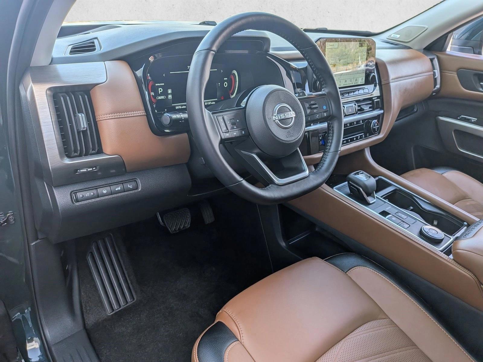 Thumbnail: 2025 Nissan Pathfinder - 3