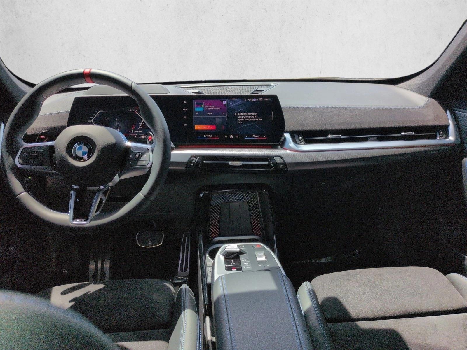Thumbnail: 2026 BMW X1 - 4