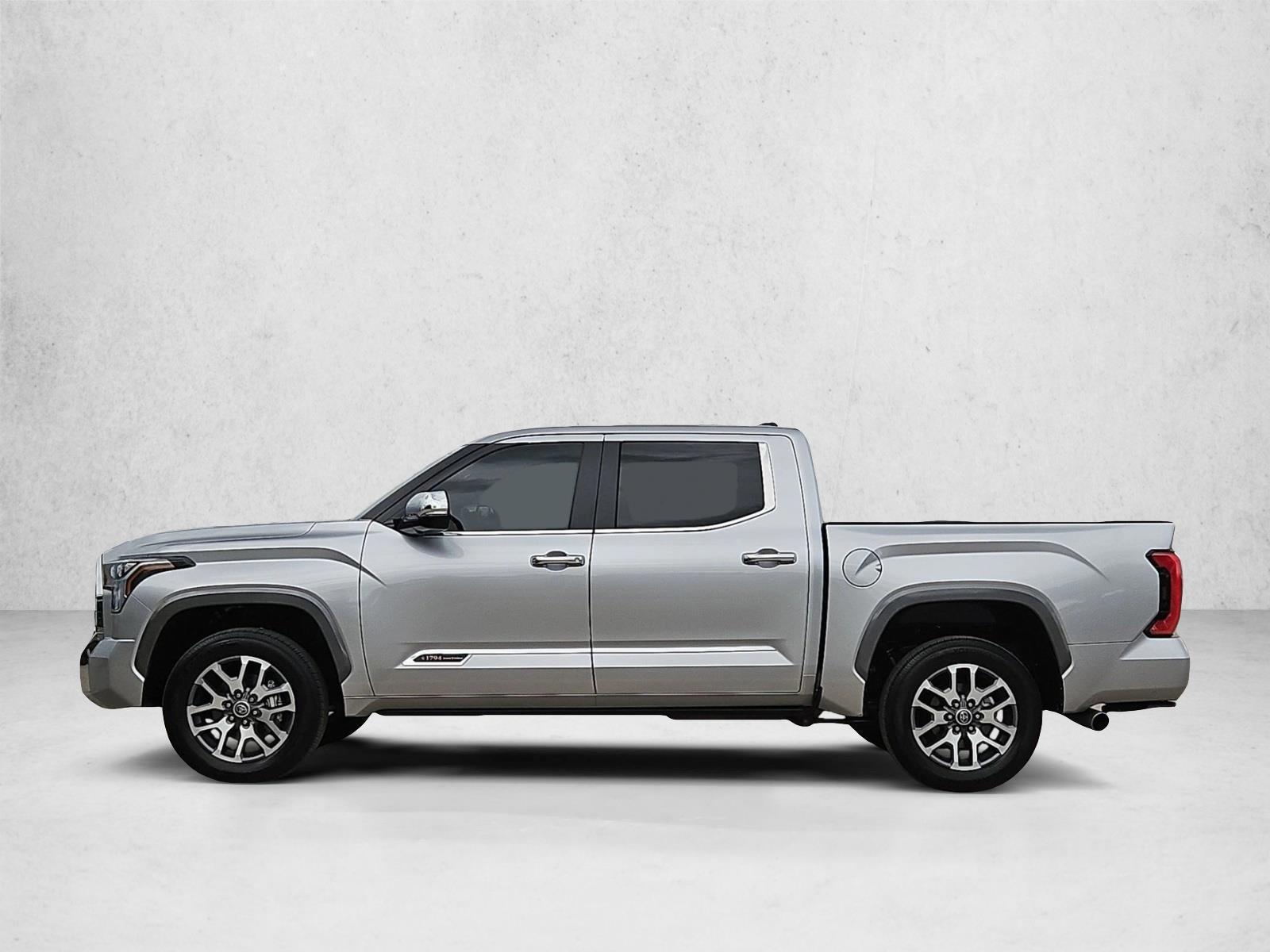 Thumbnail: 2024 Toyota Tundra - 2