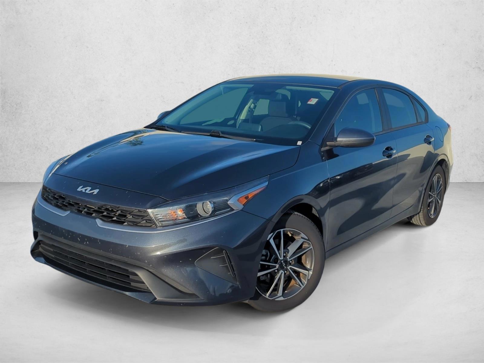 Thumbnail: 2022 Kia Forte - 1