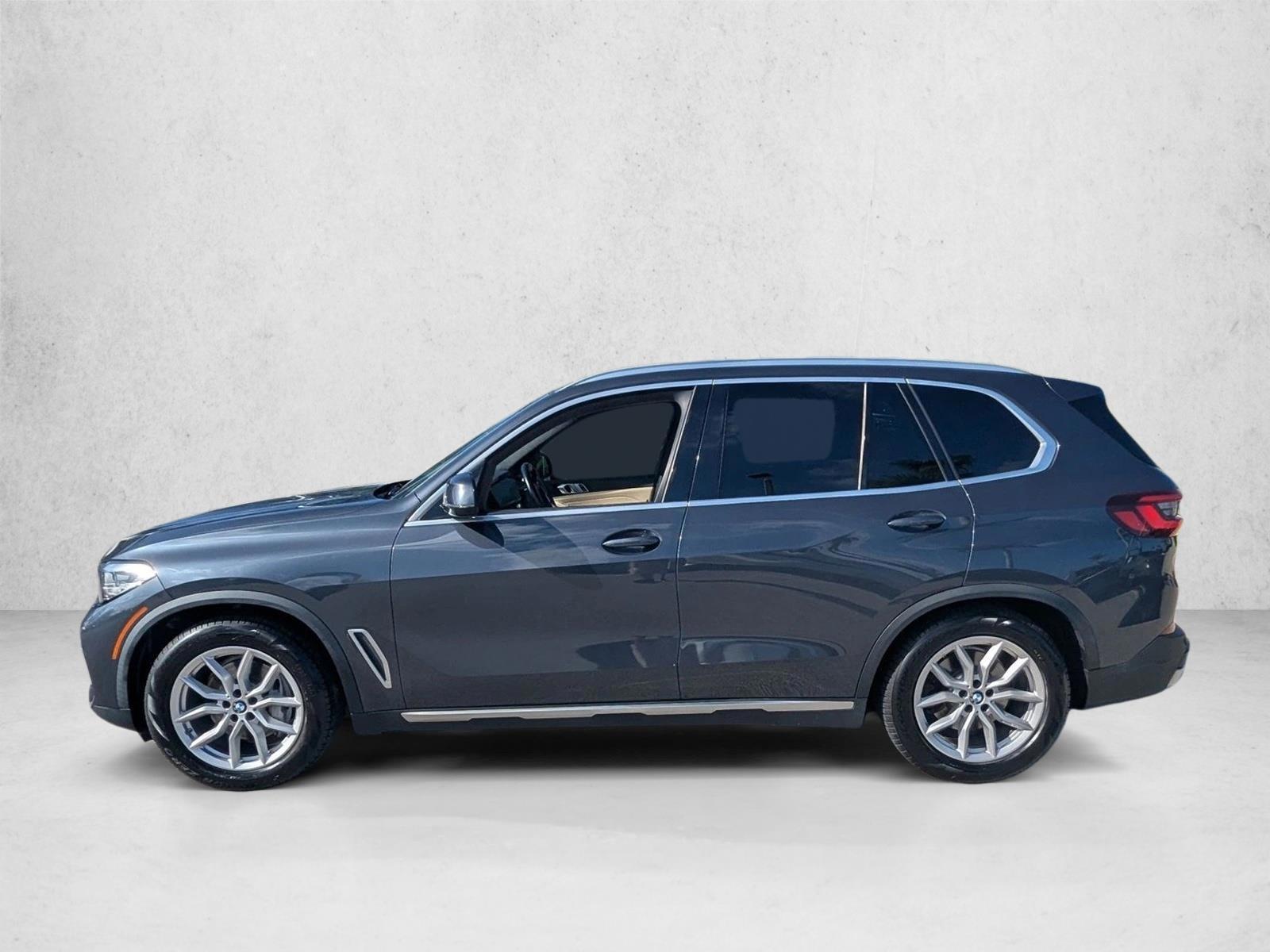 Thumbnail: 2021 BMW X5 - 2