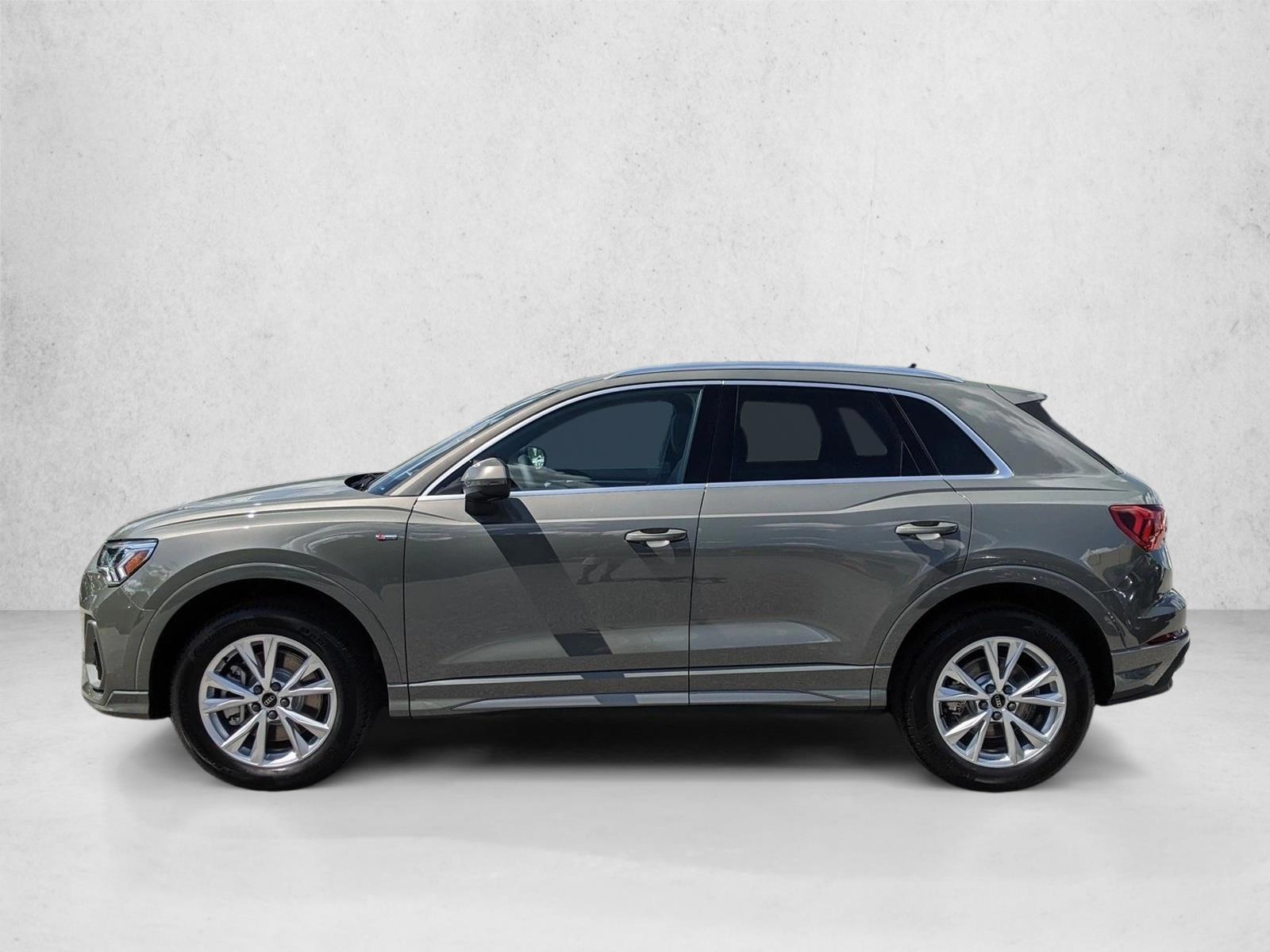 Thumbnail: 2025 Audi Q3 - 2