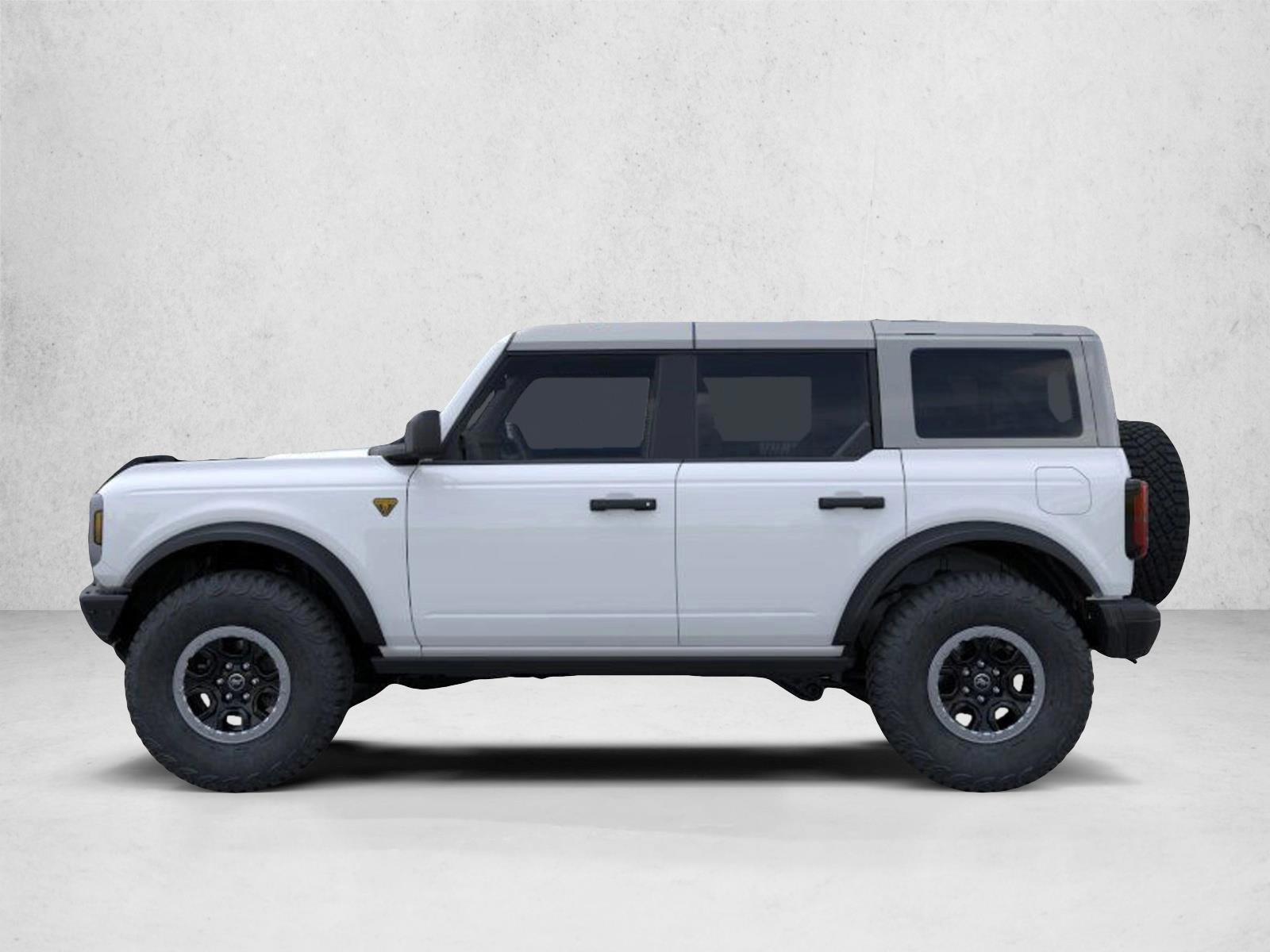 Thumbnail: 2026 Ford Bronco - 3