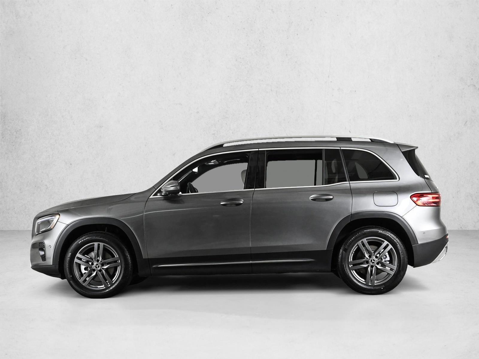 Thumbnail: 2026 Mercedes-Benz GLB - 2