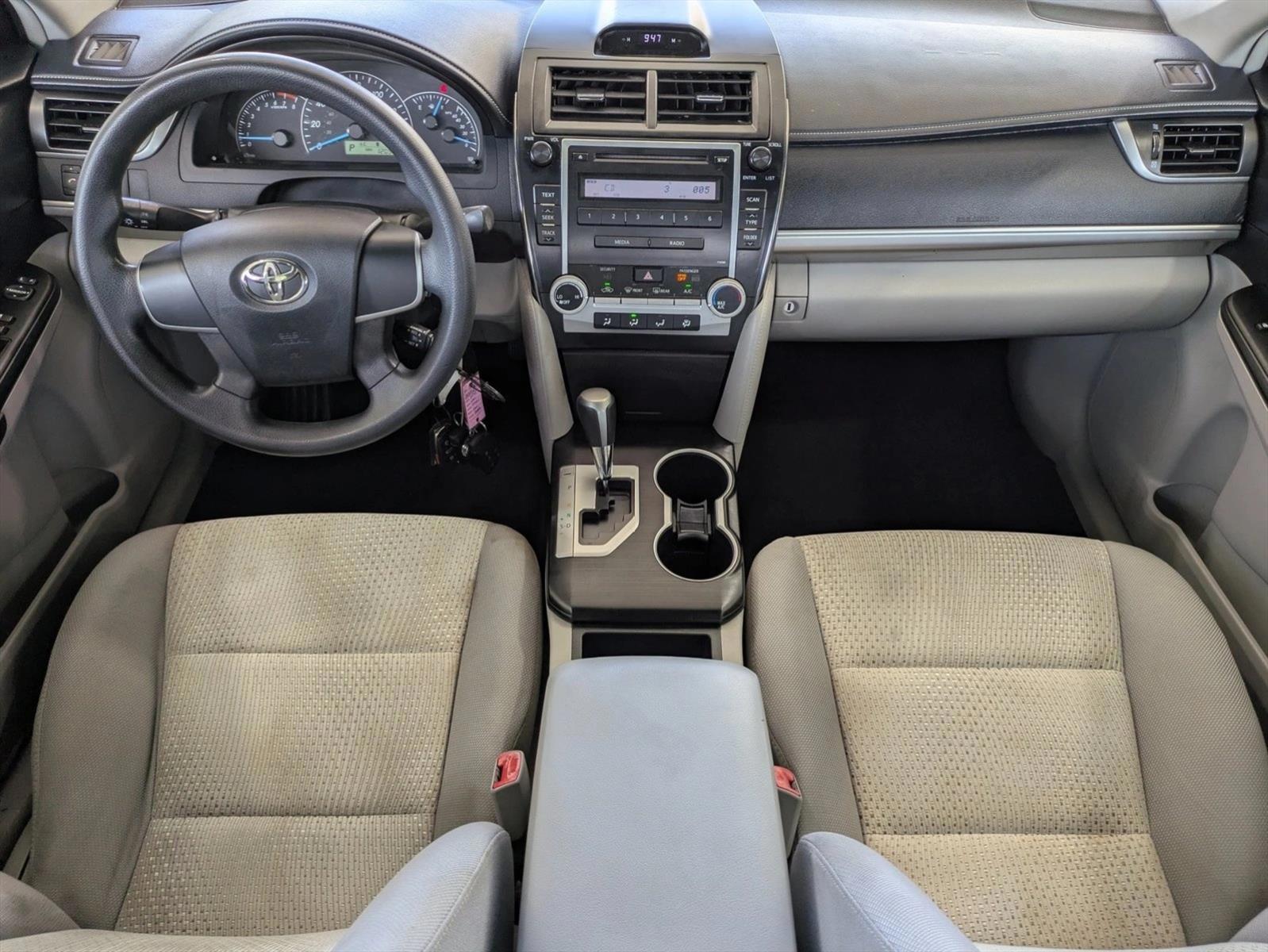Thumbnail: 2012 Toyota Camry - 3