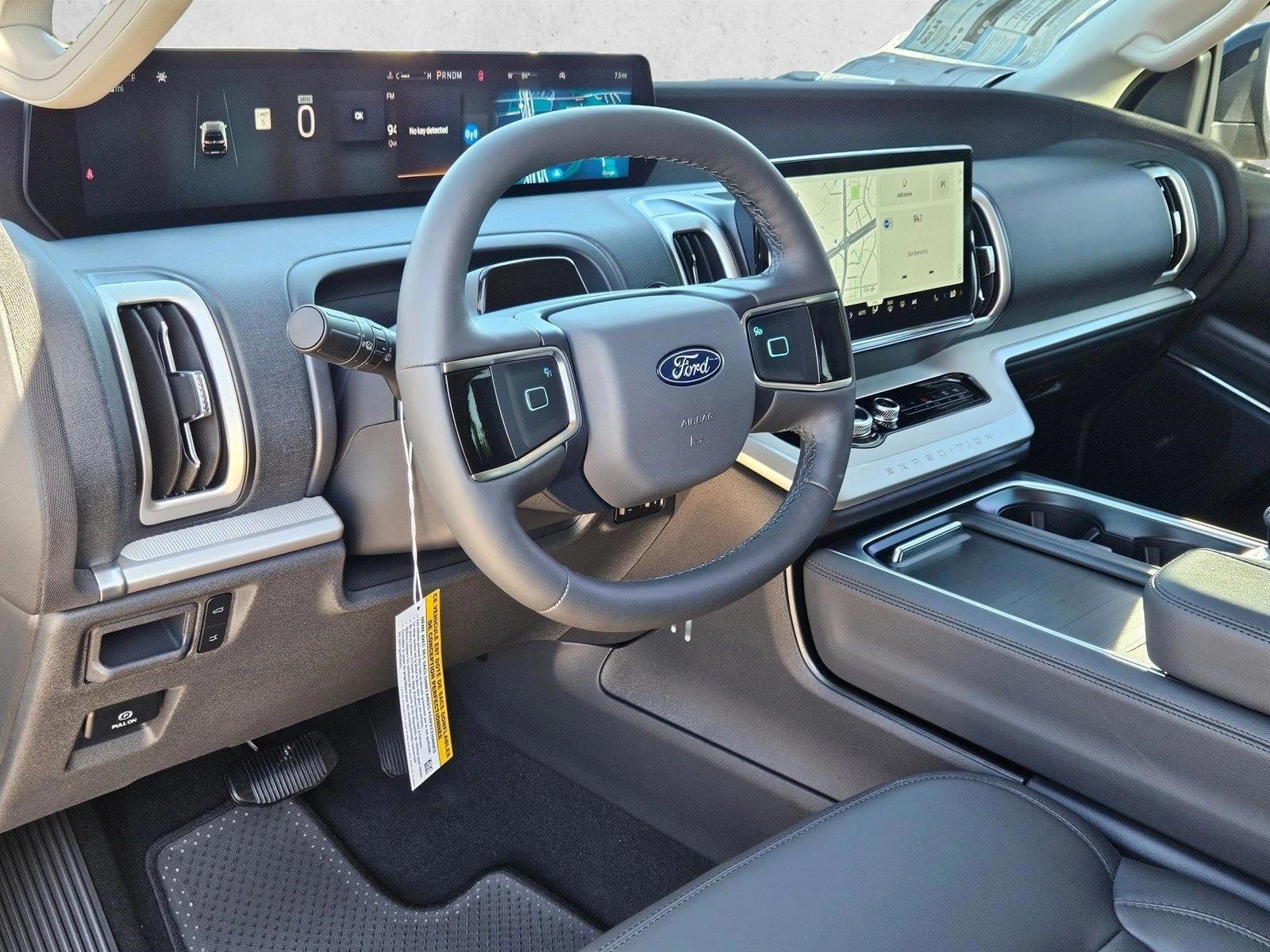 Thumbnail: 2026 Ford Expedition - 3