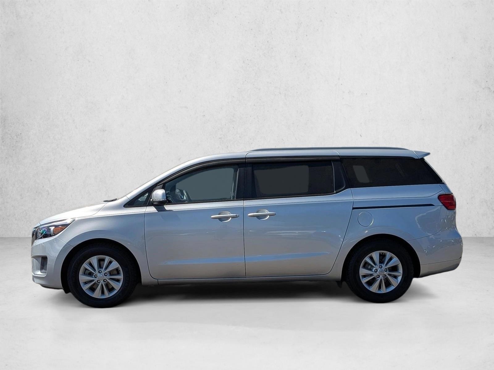 Thumbnail: 2015 Kia Sedona - 2