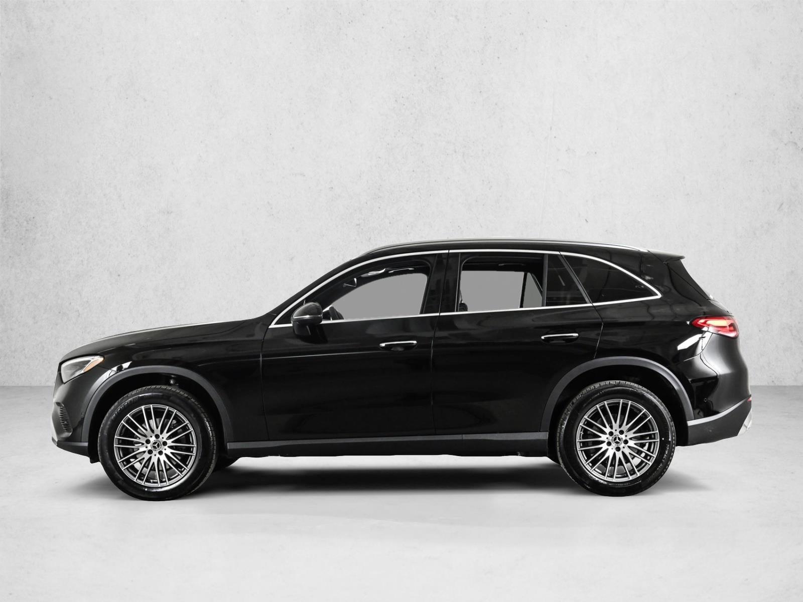 Thumbnail: 2026 Mercedes-Benz GLC - 2