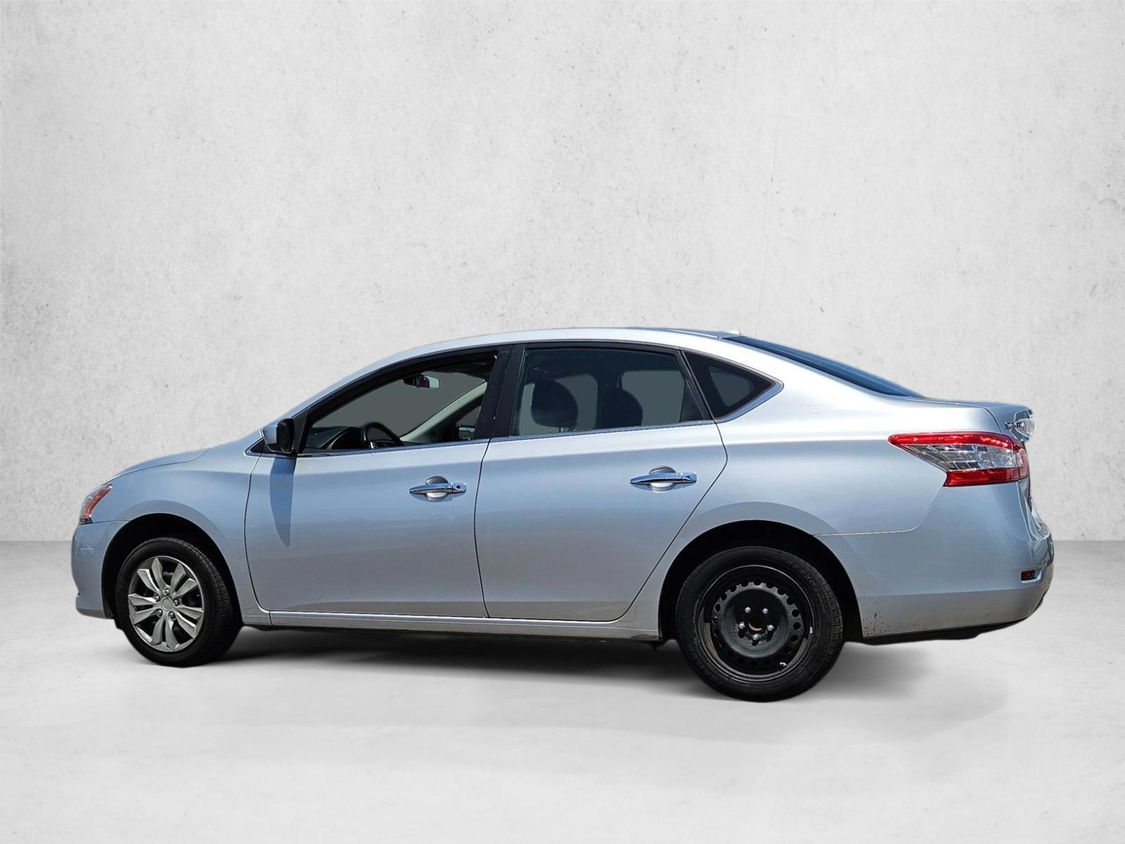 Thumbnail: 2015 Nissan Sentra - 2