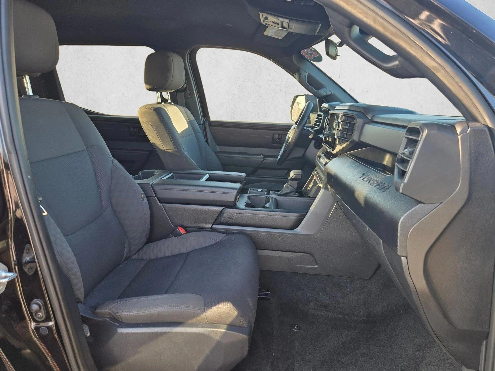 2025 Toyota Tundra SR - Photo 17