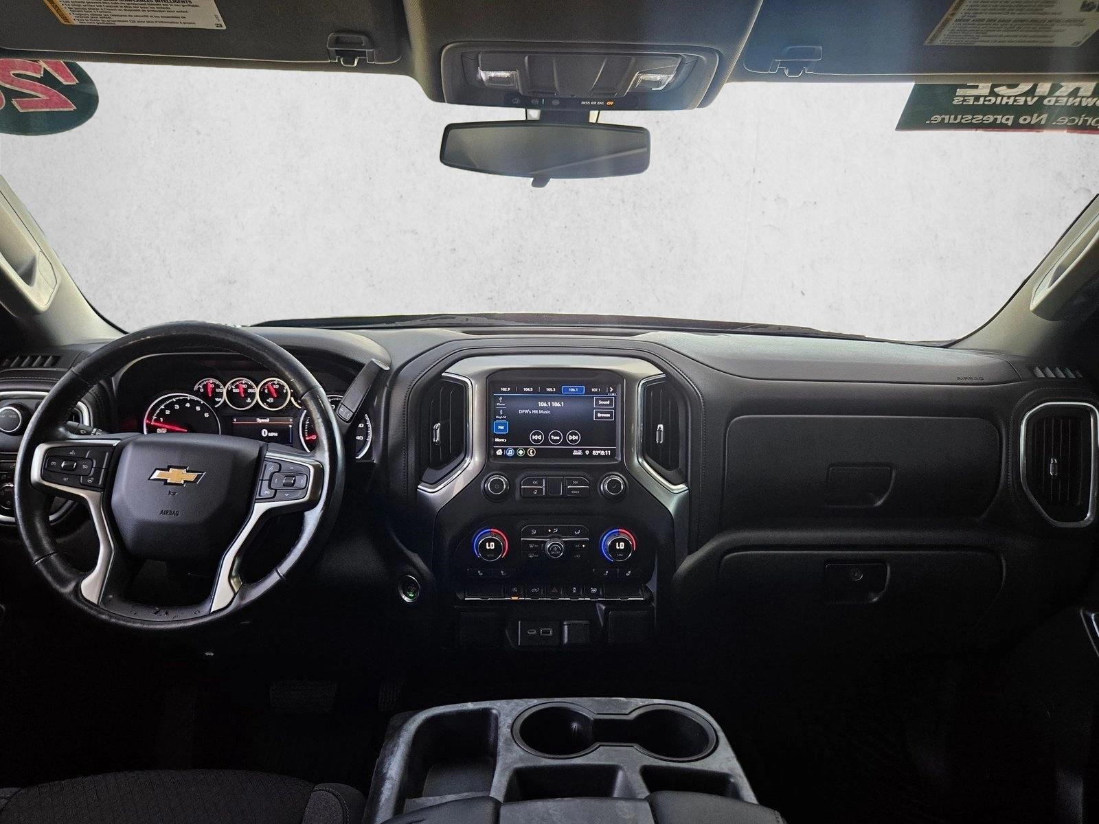 Thumbnail: 2020 Chevrolet Silverado 1500 - 3