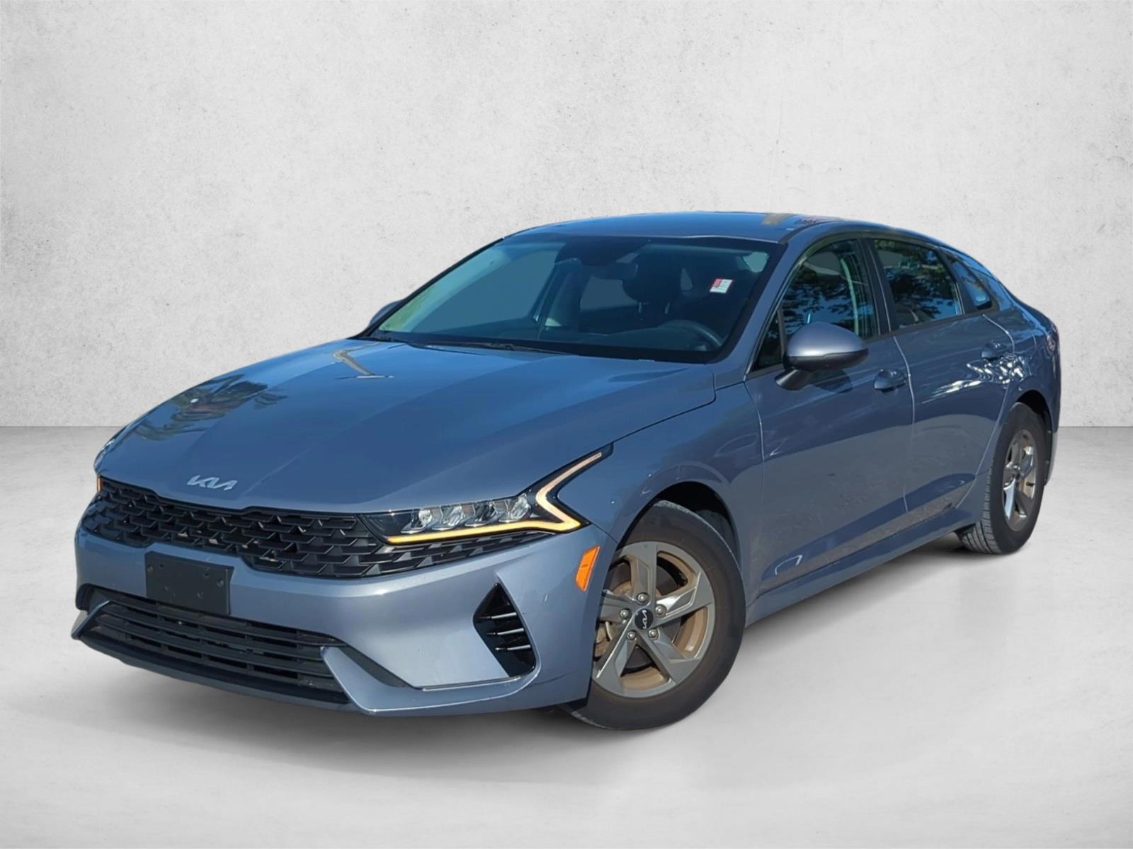 Thumbnail: 2022 Kia K5 - 1