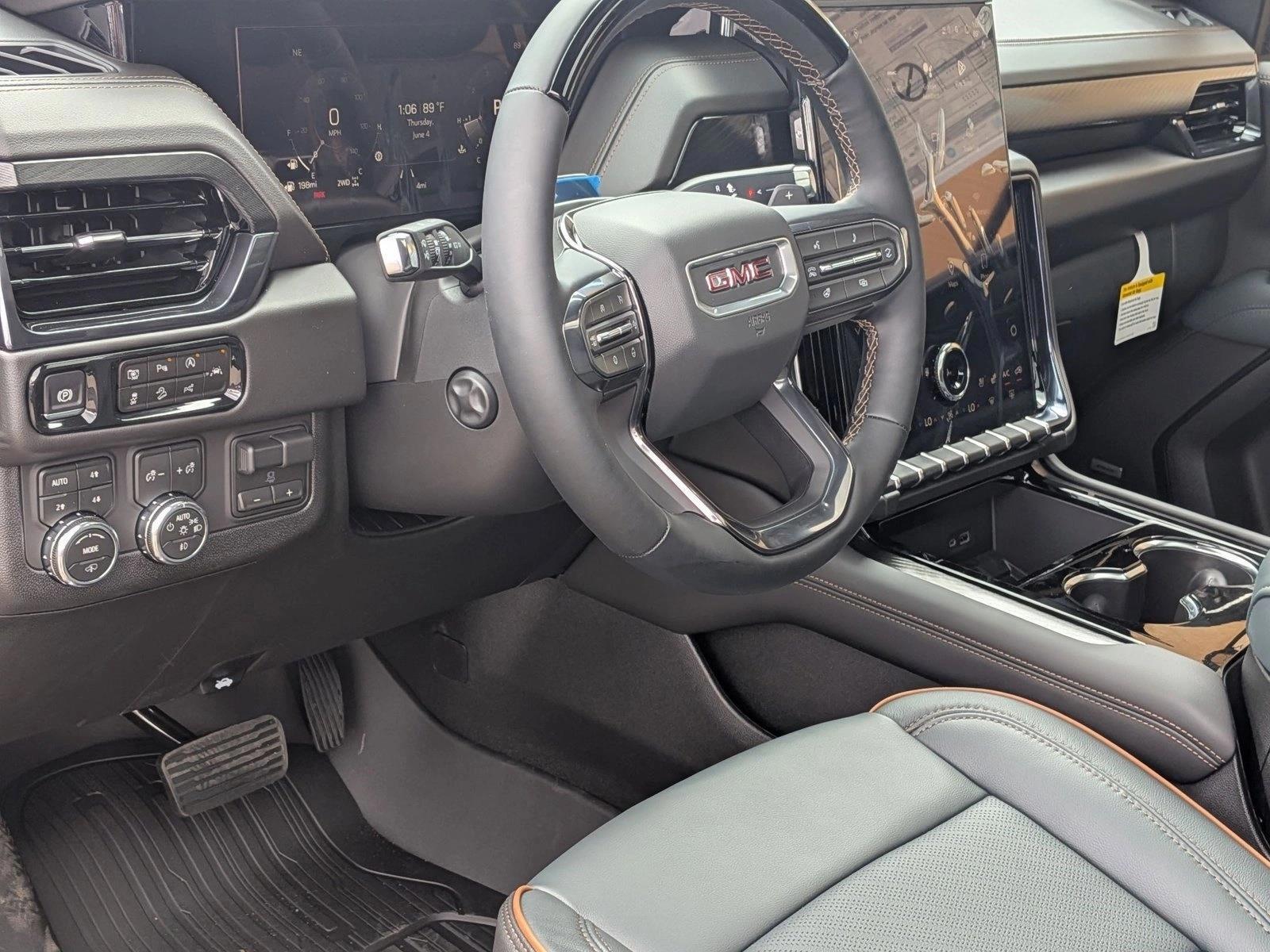 Thumbnail: 2026 GMC Yukon XL - 3