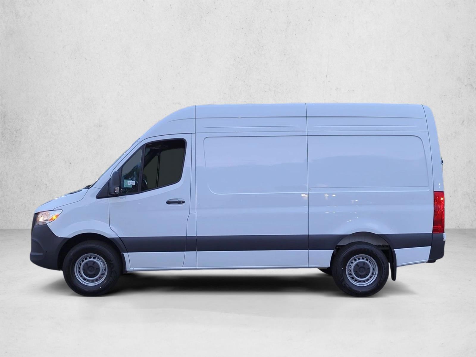 Thumbnail: 2026 Mercedes-Benz Sprinter - 2