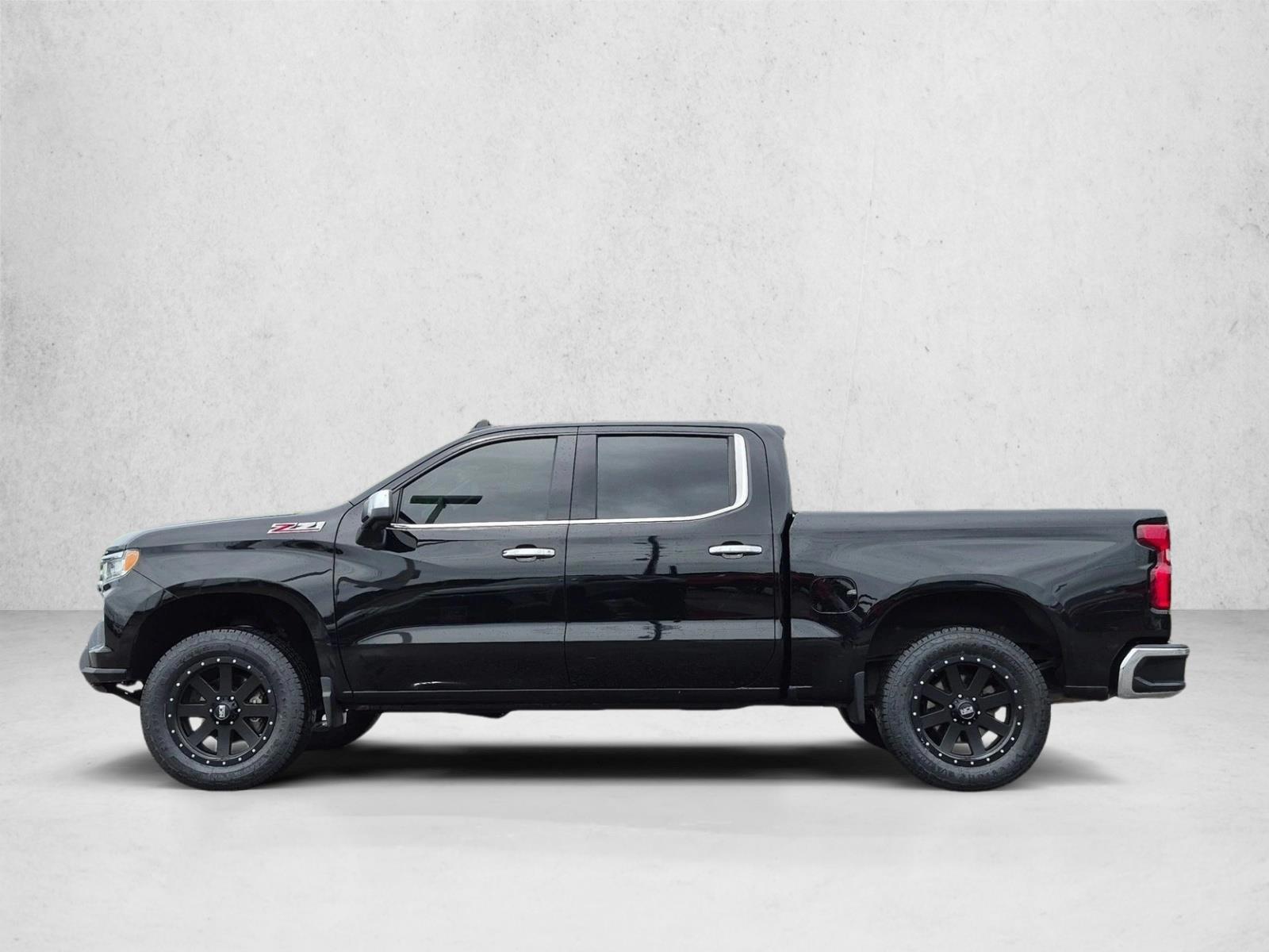 Thumbnail: 2022 Chevrolet Silverado 1500 - 2