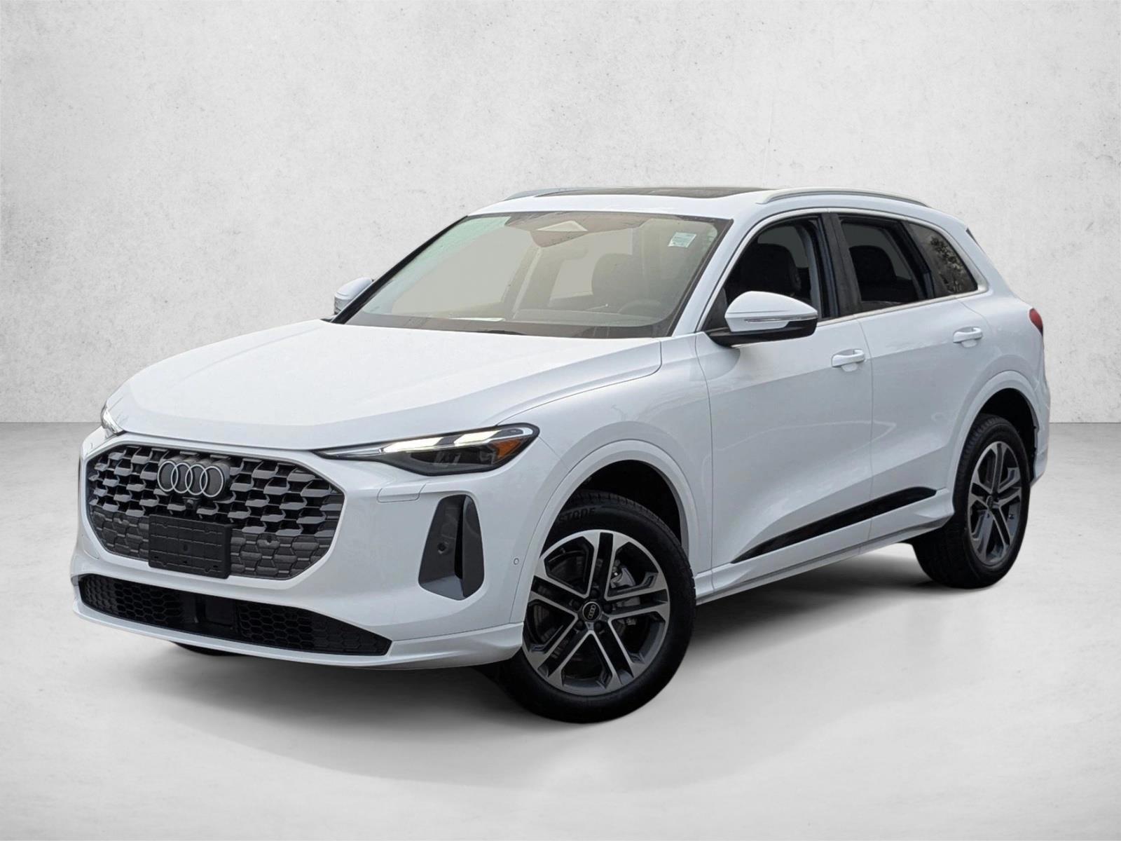 Thumbnail: 2025 Audi Q5 - 1