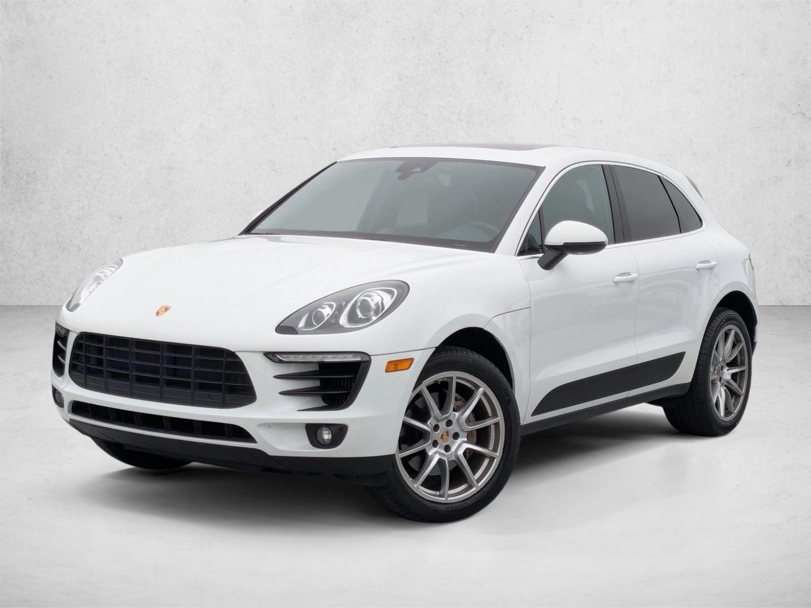 Thumbnail: 2017 Porsche Macan - 1
