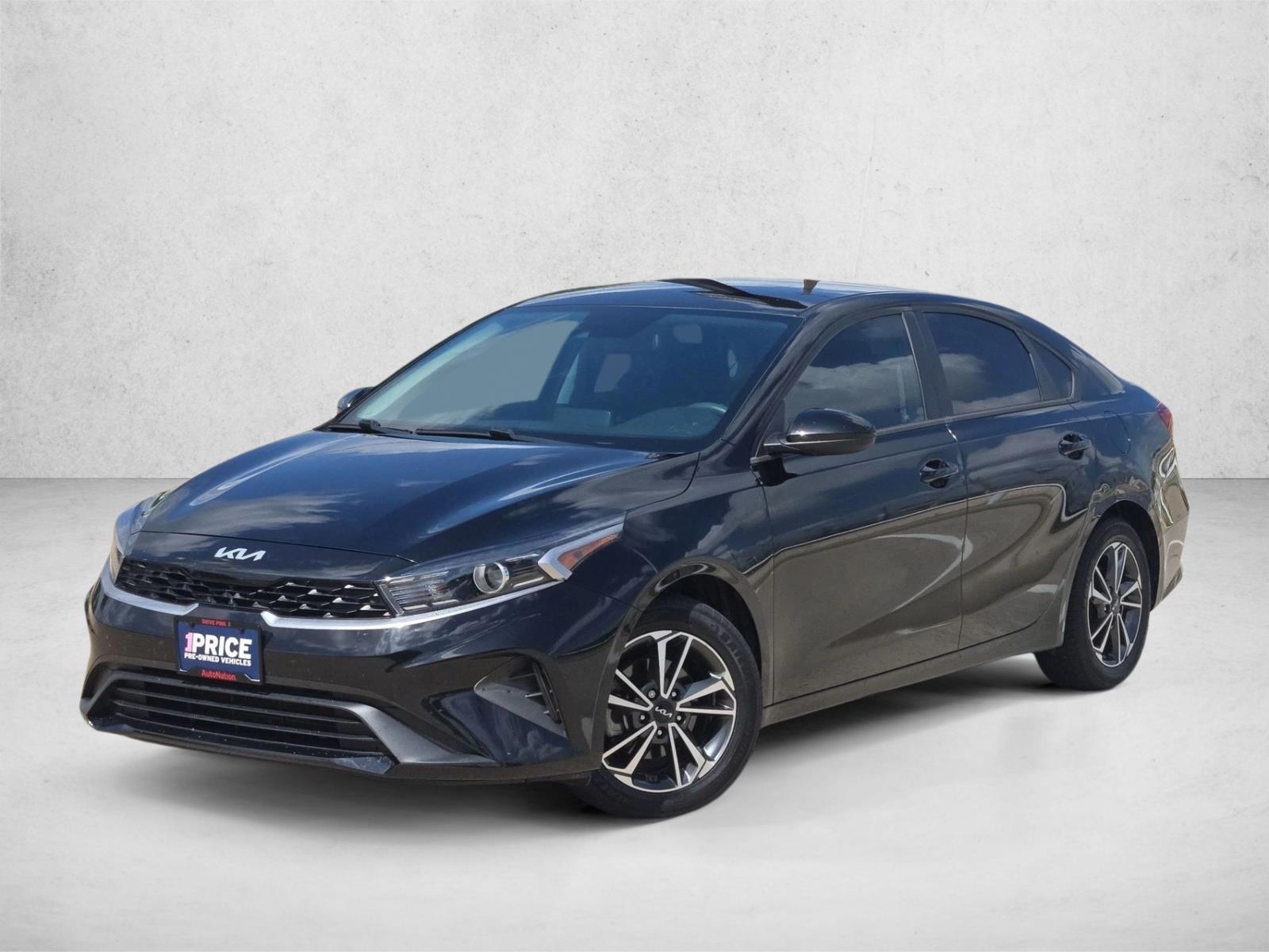 Thumbnail: 2023 Kia Forte - 1