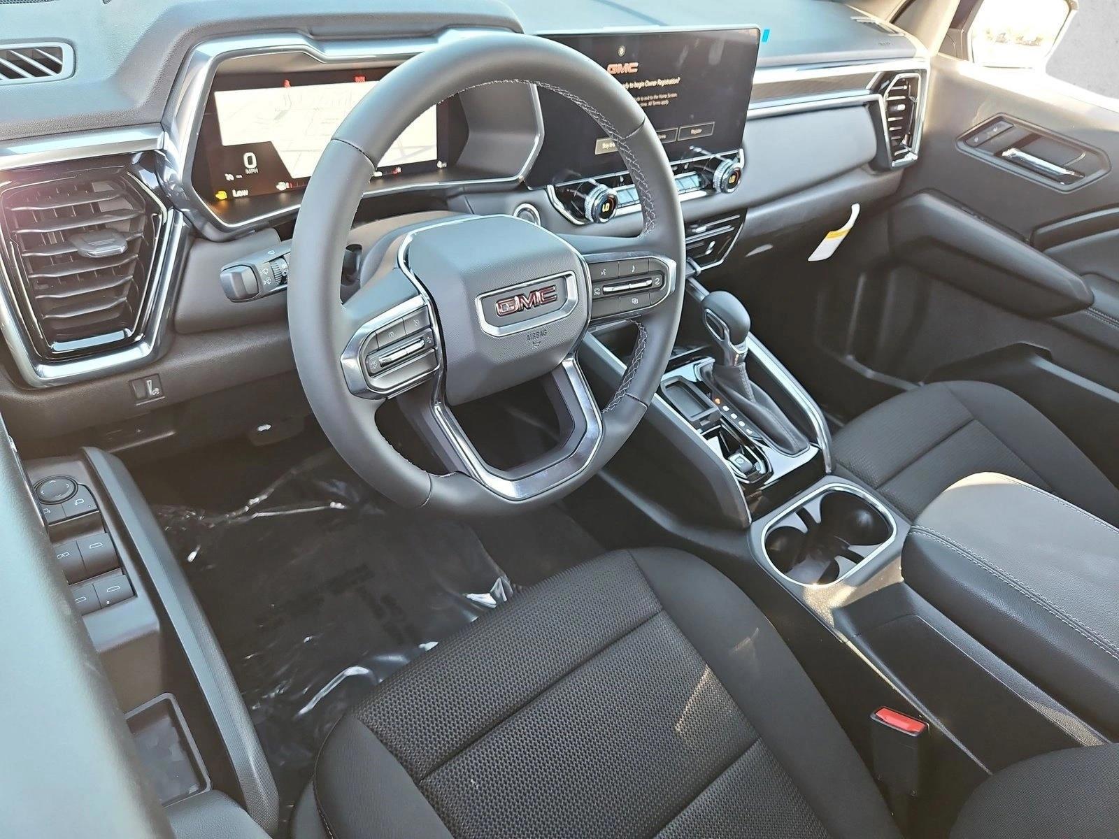 Thumbnail: 2026 GMC Canyon - 3