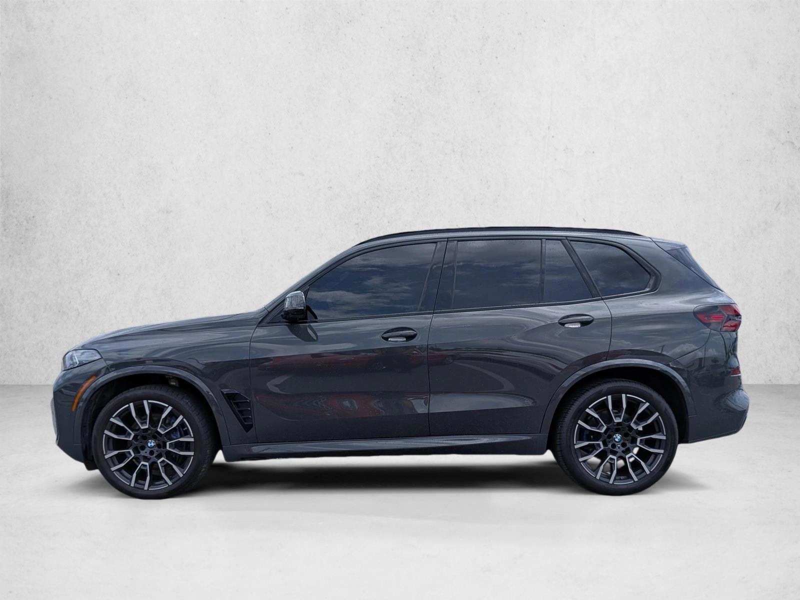 Thumbnail: 2024 BMW X5 - 2