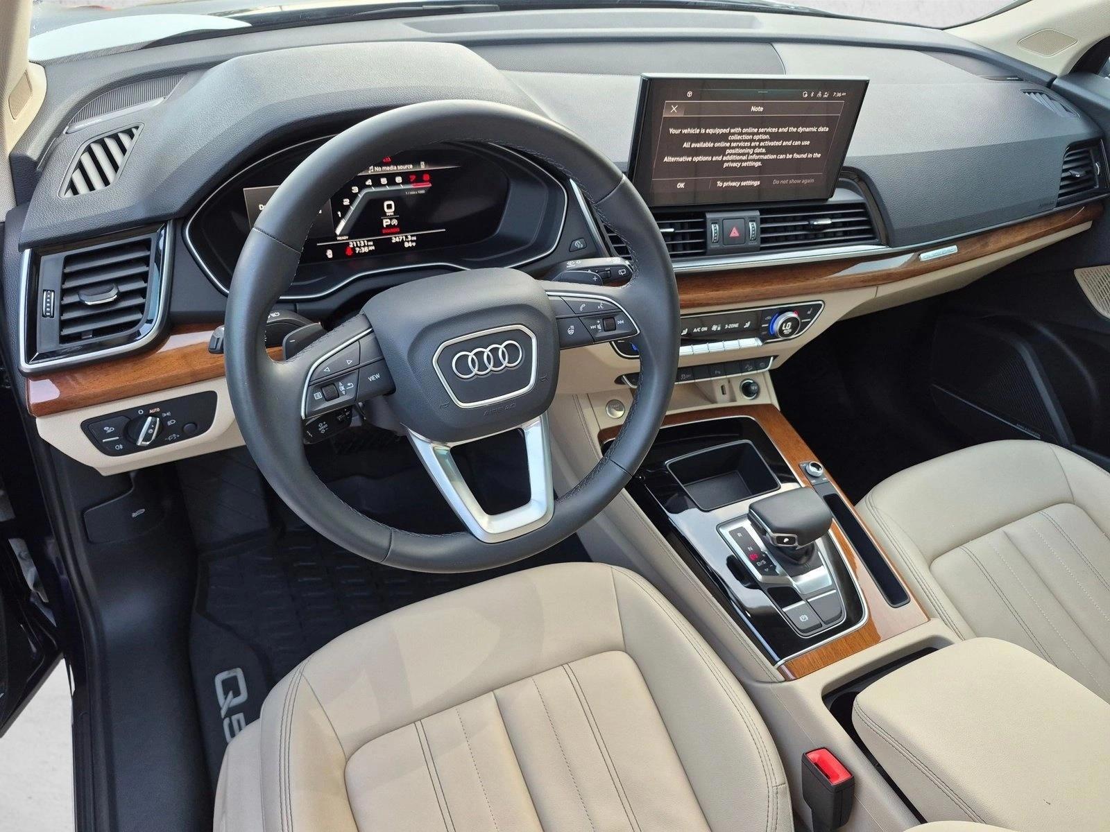 Thumbnail: 2023 Audi Q5 - 3