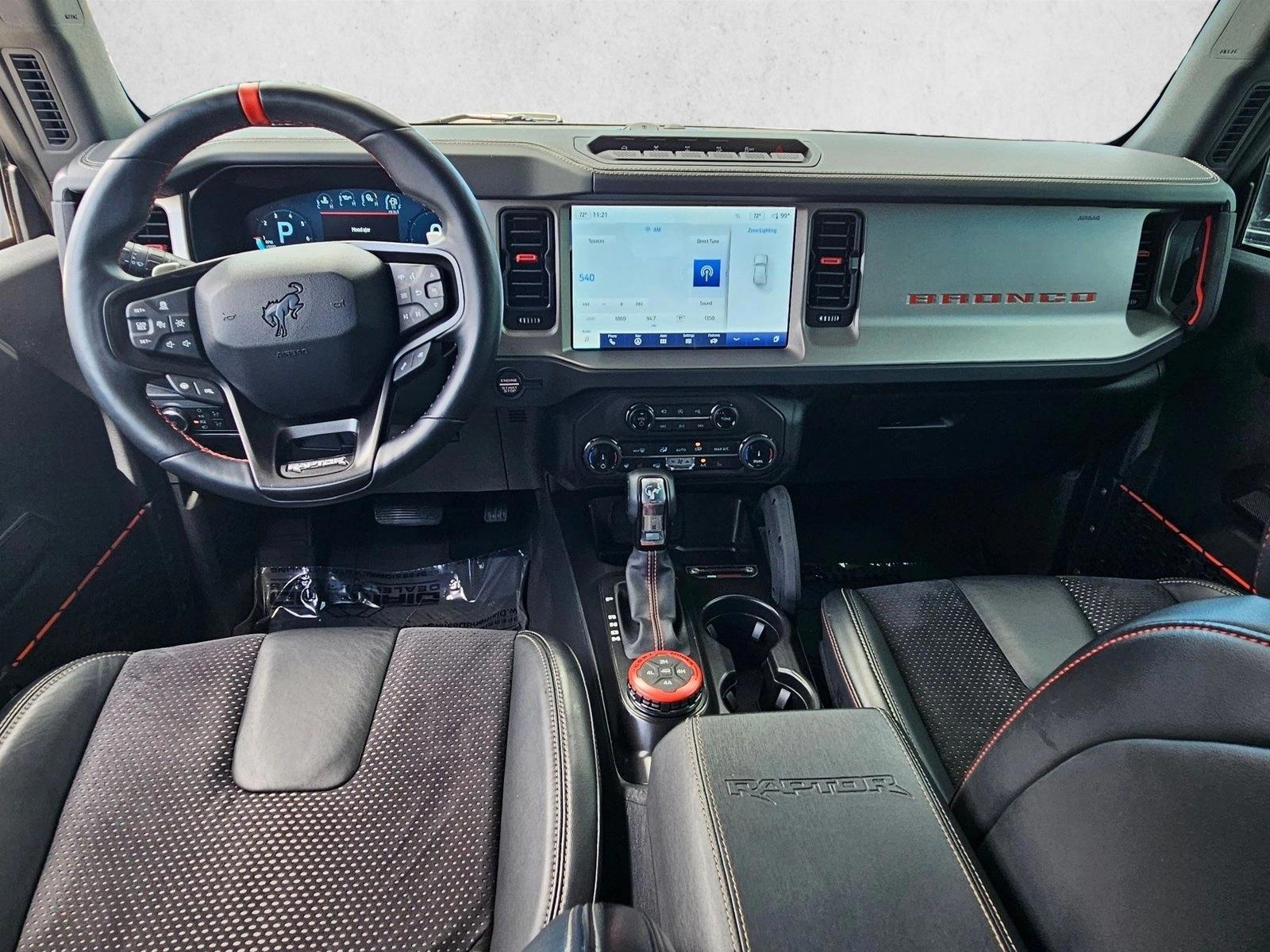 Thumbnail: 2022 Ford Bronco - 3