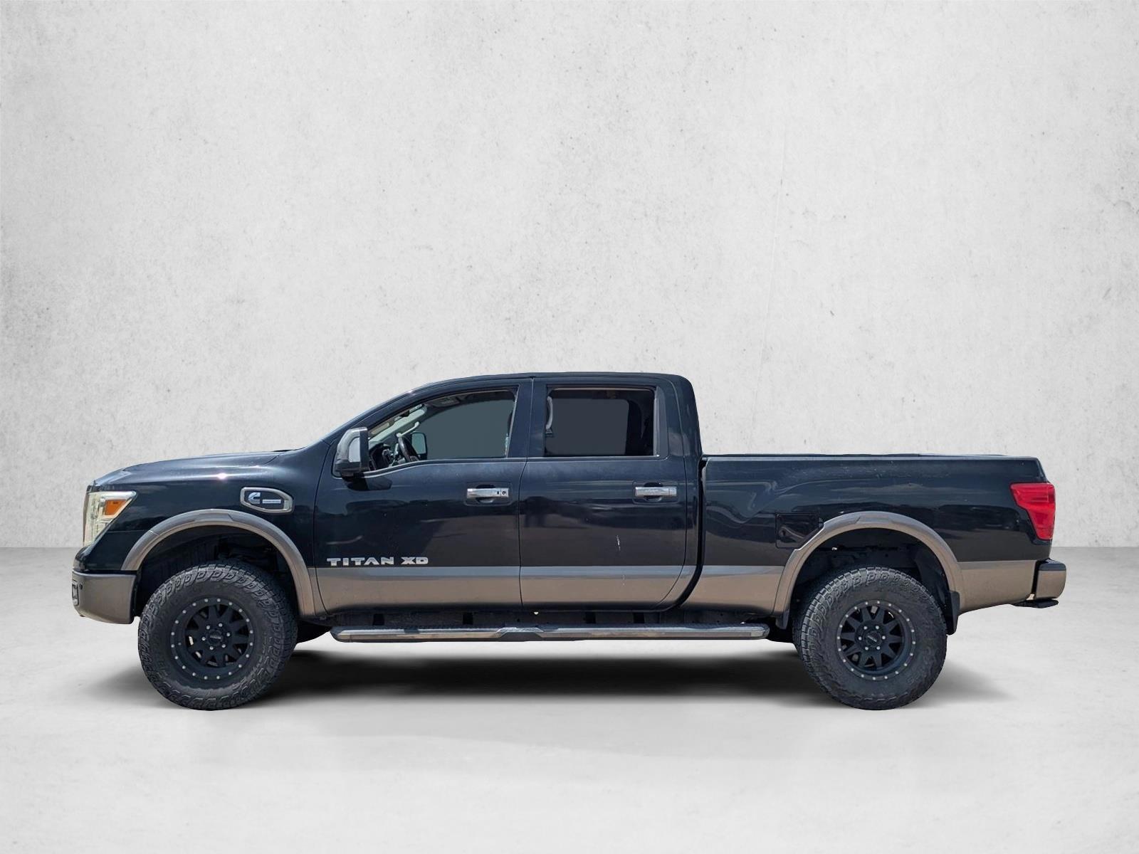 Thumbnail: 2017 Nissan Titan - 2