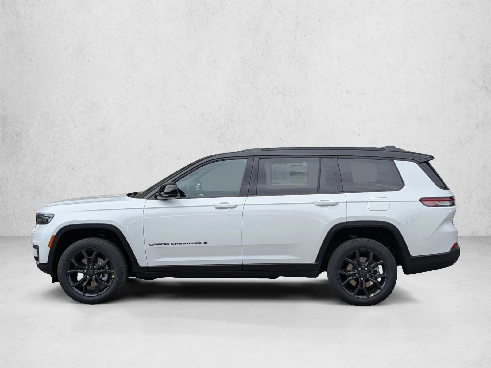 Thumbnail: 2025 Jeep Grand Cherokee L - 2