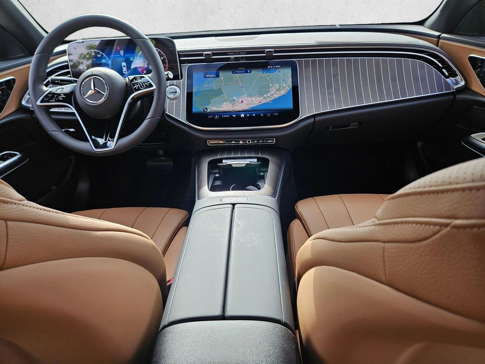 Thumbnail: 2026 Mercedes-Benz E-Class - 4