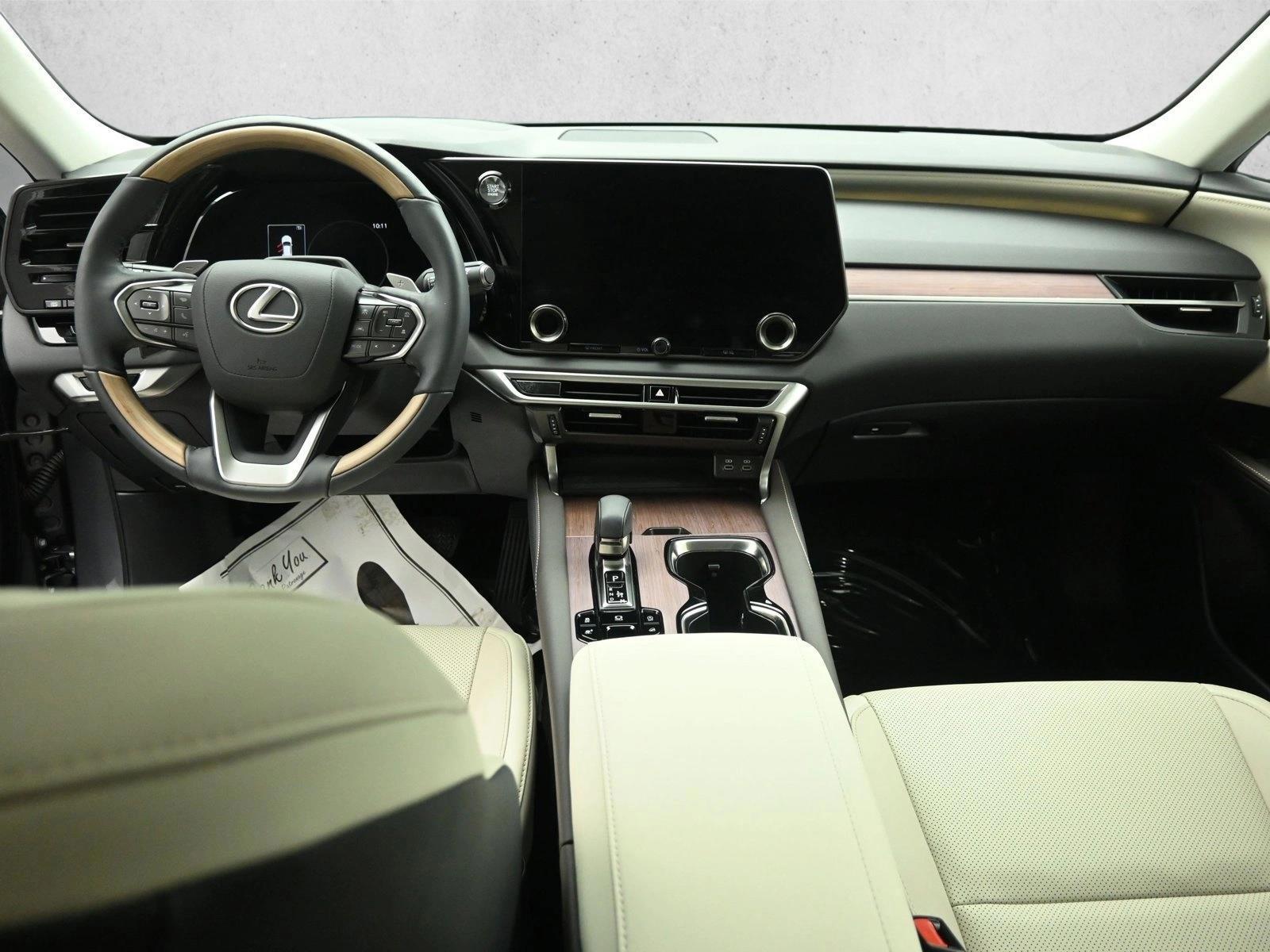 Thumbnail: 2023 Lexus RX - 3