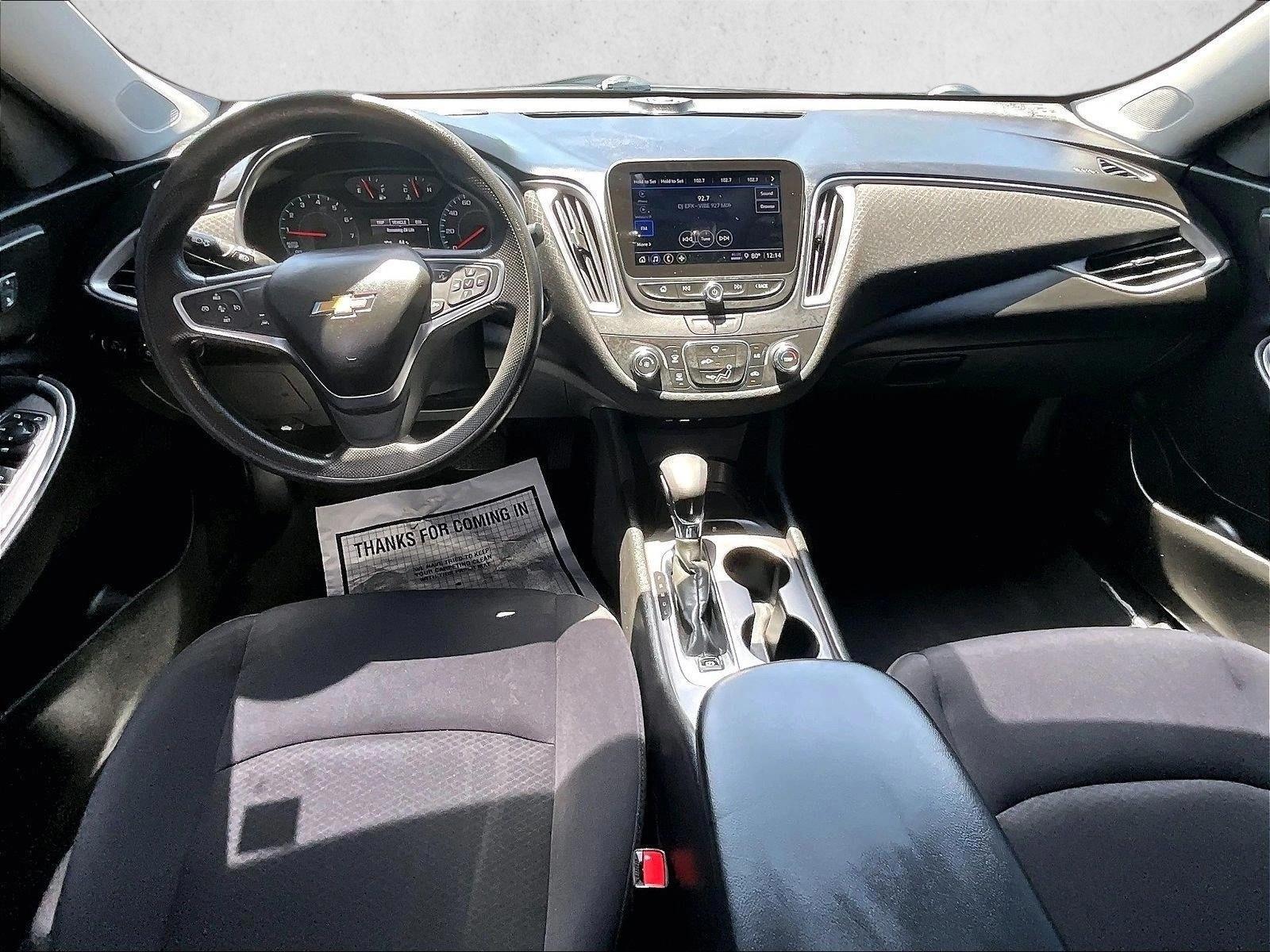 Thumbnail: 2023 Chevrolet Malibu - 3