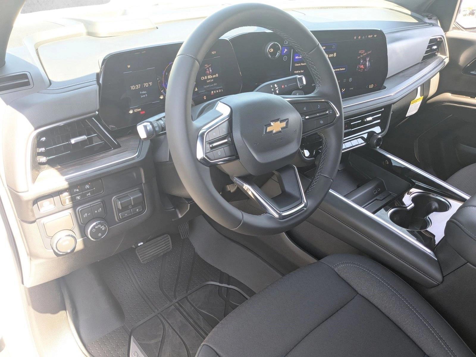 Thumbnail: 2026 Chevrolet Tahoe - 3