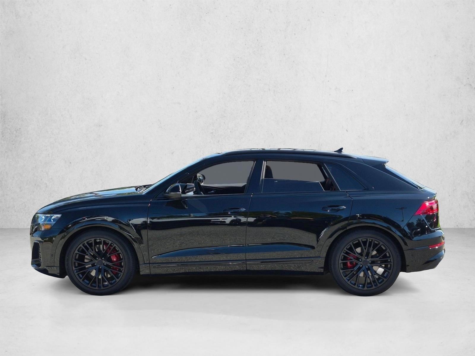 Thumbnail: 2026 Audi SQ8 - 2