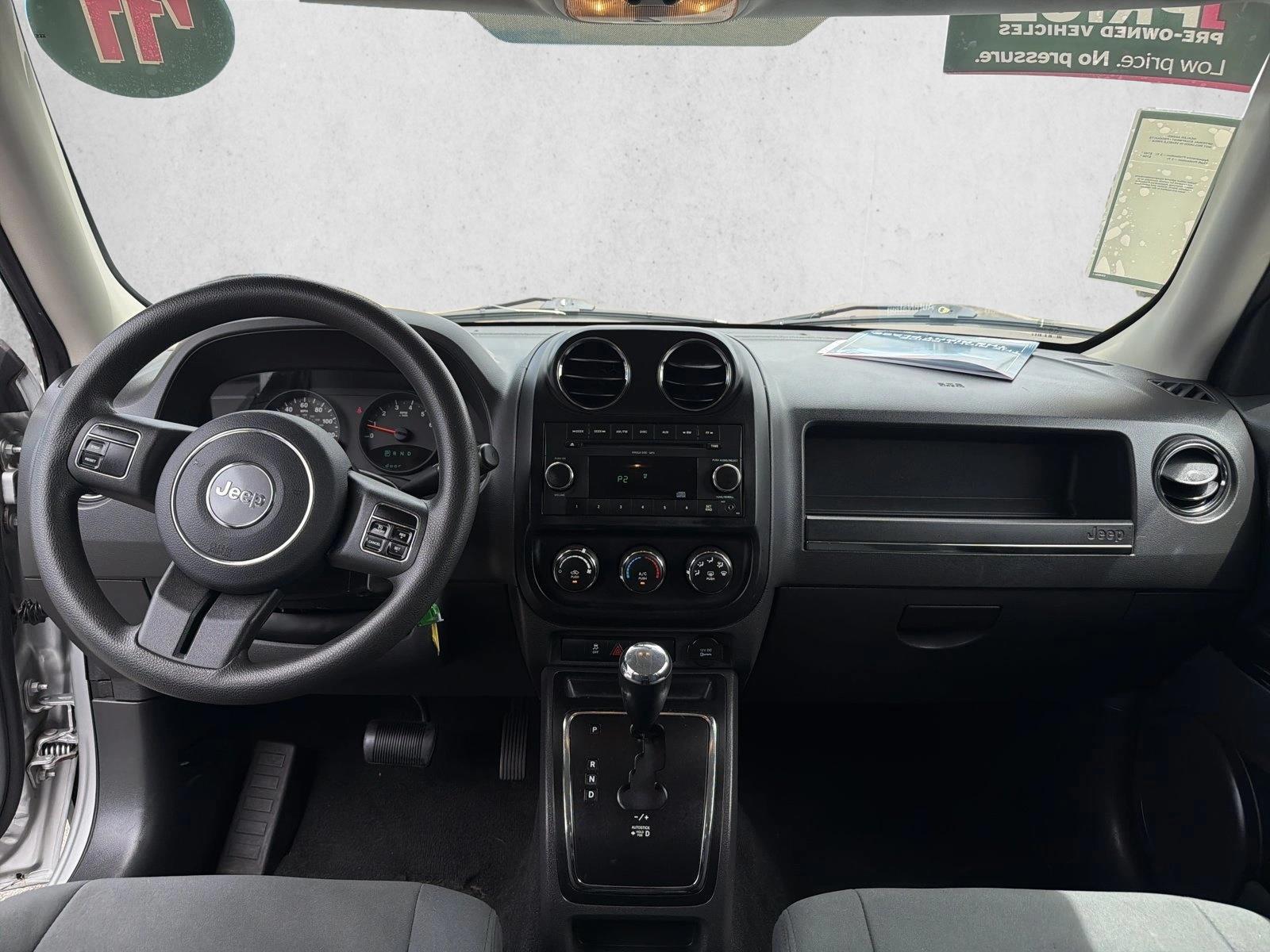 Thumbnail: 2011 Jeep Patriot - 3
