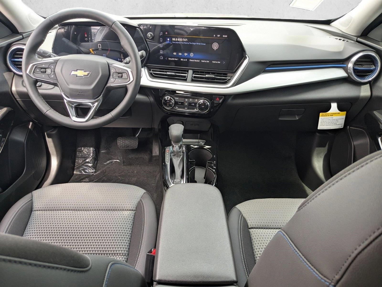 Thumbnail: 2026 Chevrolet Trax - 3
