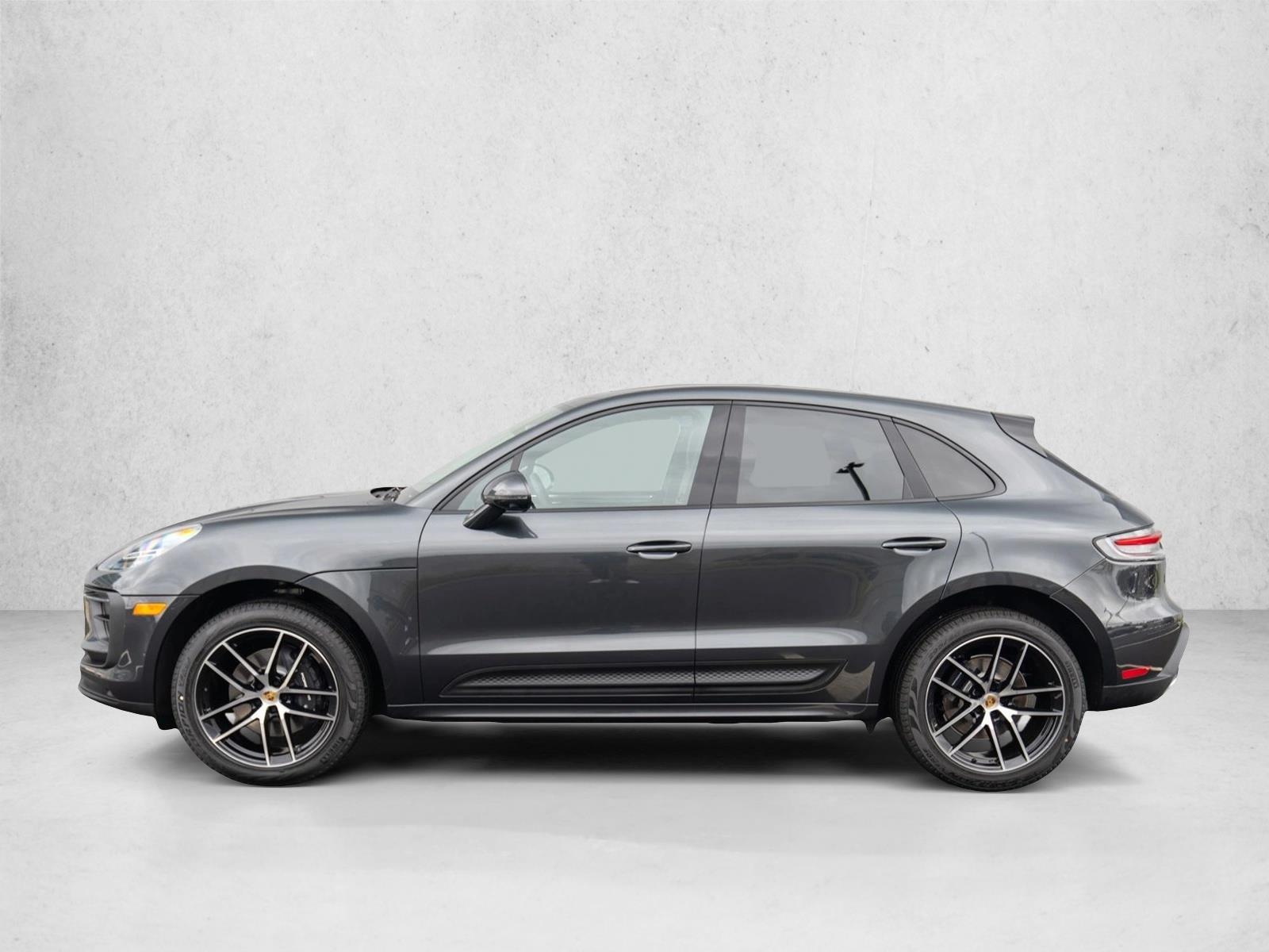 Thumbnail: 2026 Porsche Macan - 2