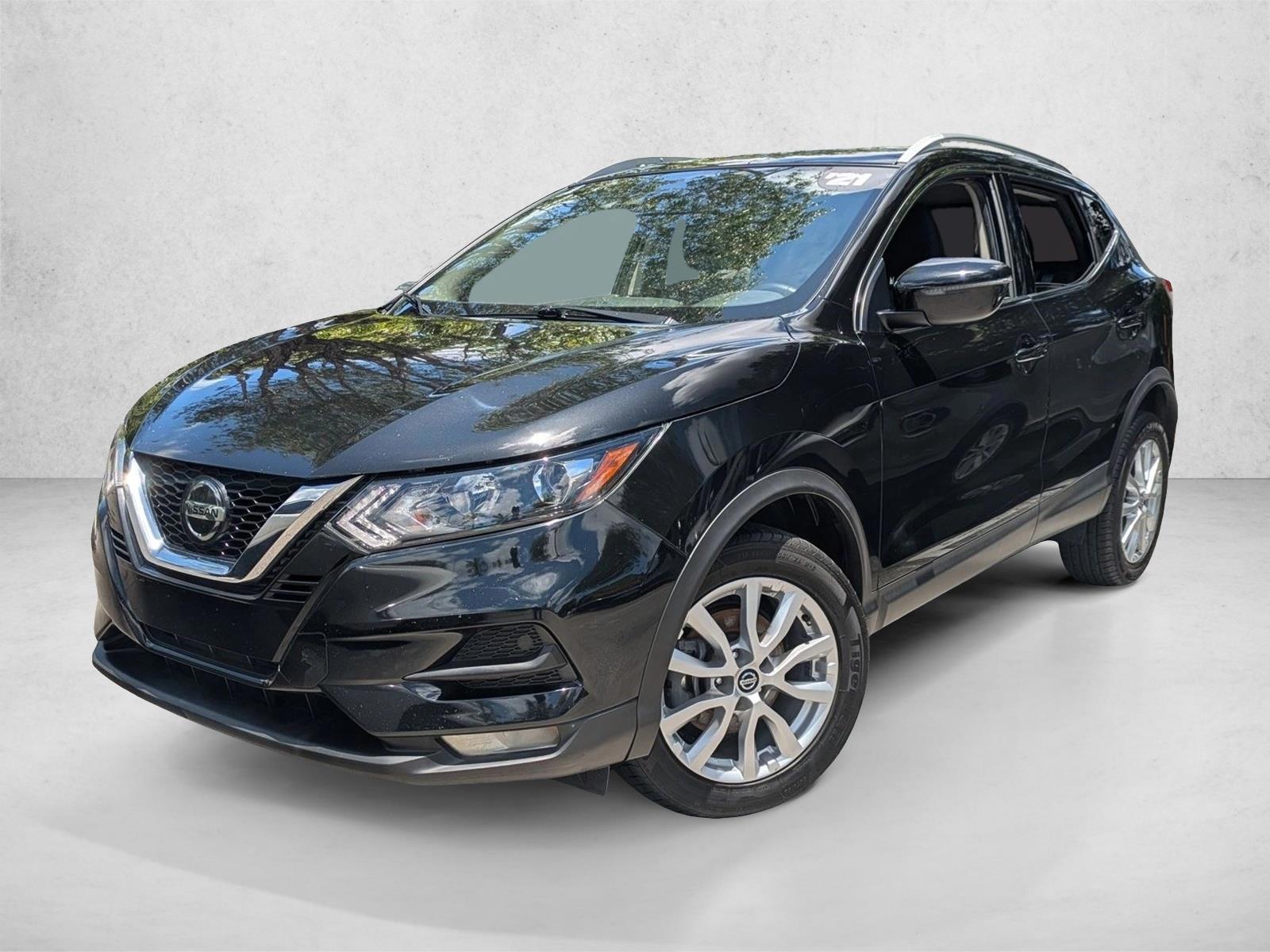 Thumbnail: 2021 Nissan Rogue Sport - 1