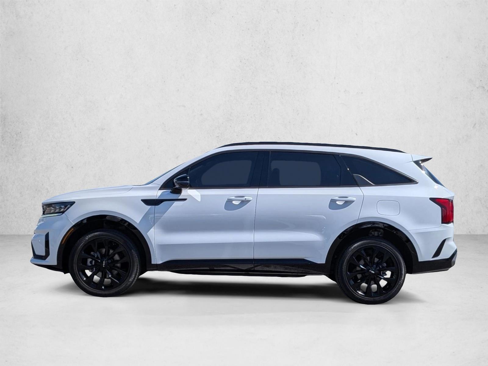 Thumbnail: 2023 Kia Sorento - 2