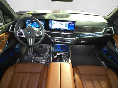 2025 BMW X7
