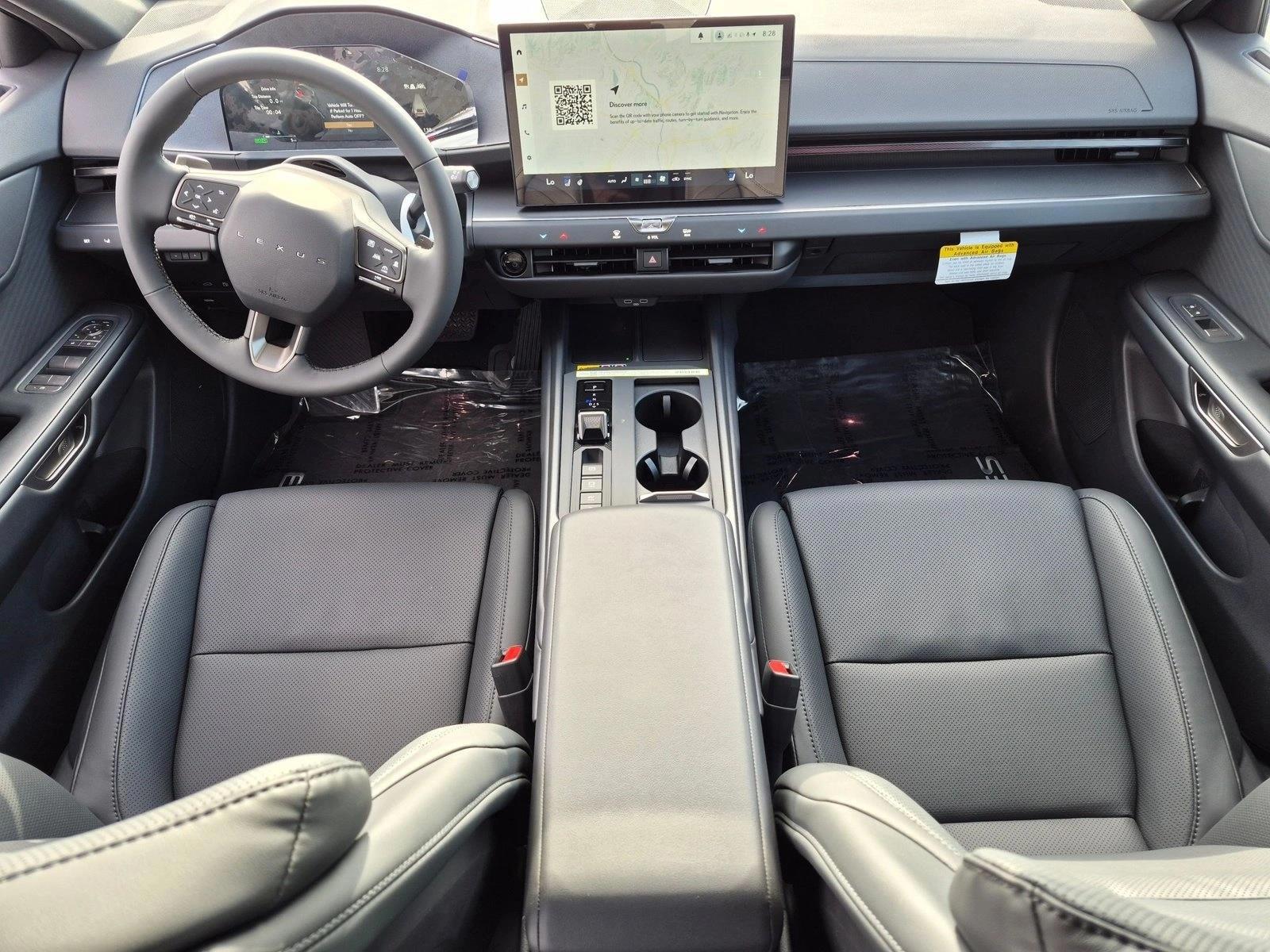 Thumbnail: 2026 Lexus ES - 4