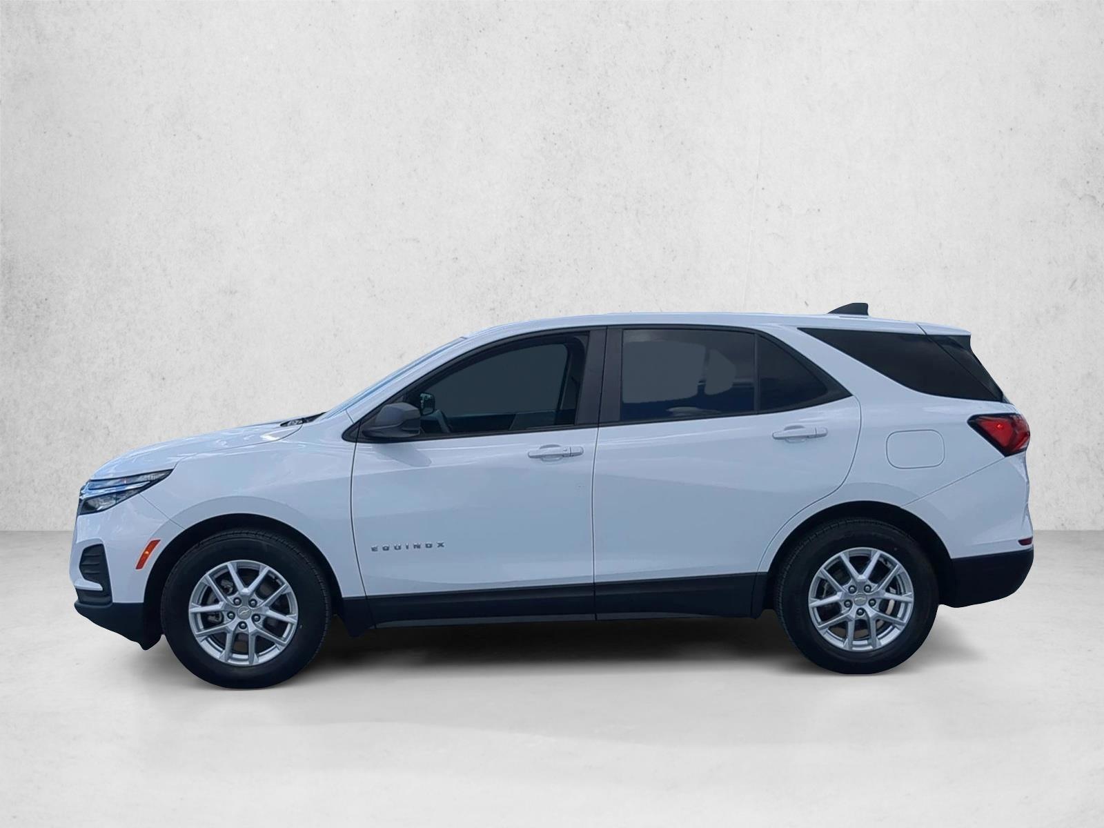 Thumbnail: 2022 Chevrolet Equinox - 2