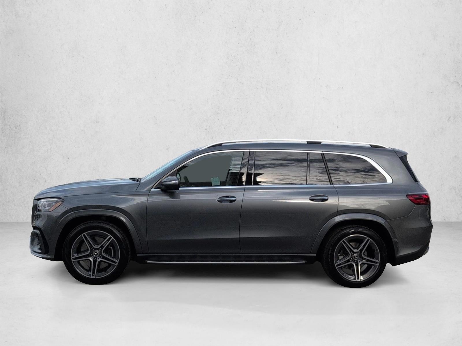 Thumbnail: 2026 Mercedes-Benz GLS - 2