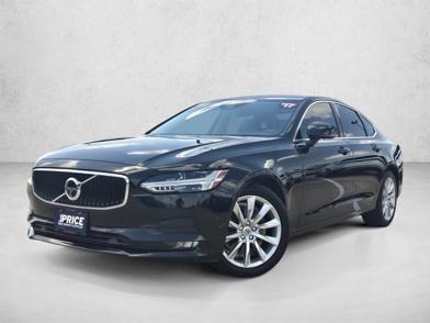 2017 Volvo S90