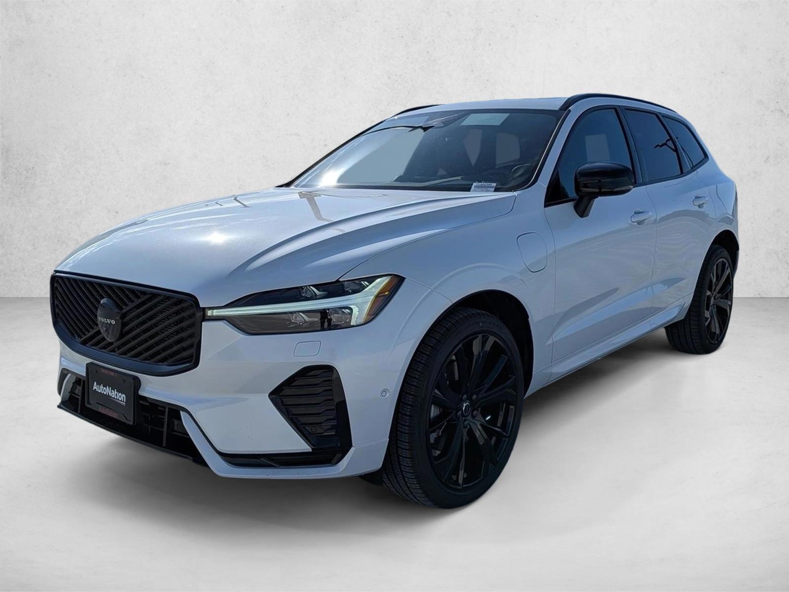 Thumbnail: 2026 Volvo XC60 - 1