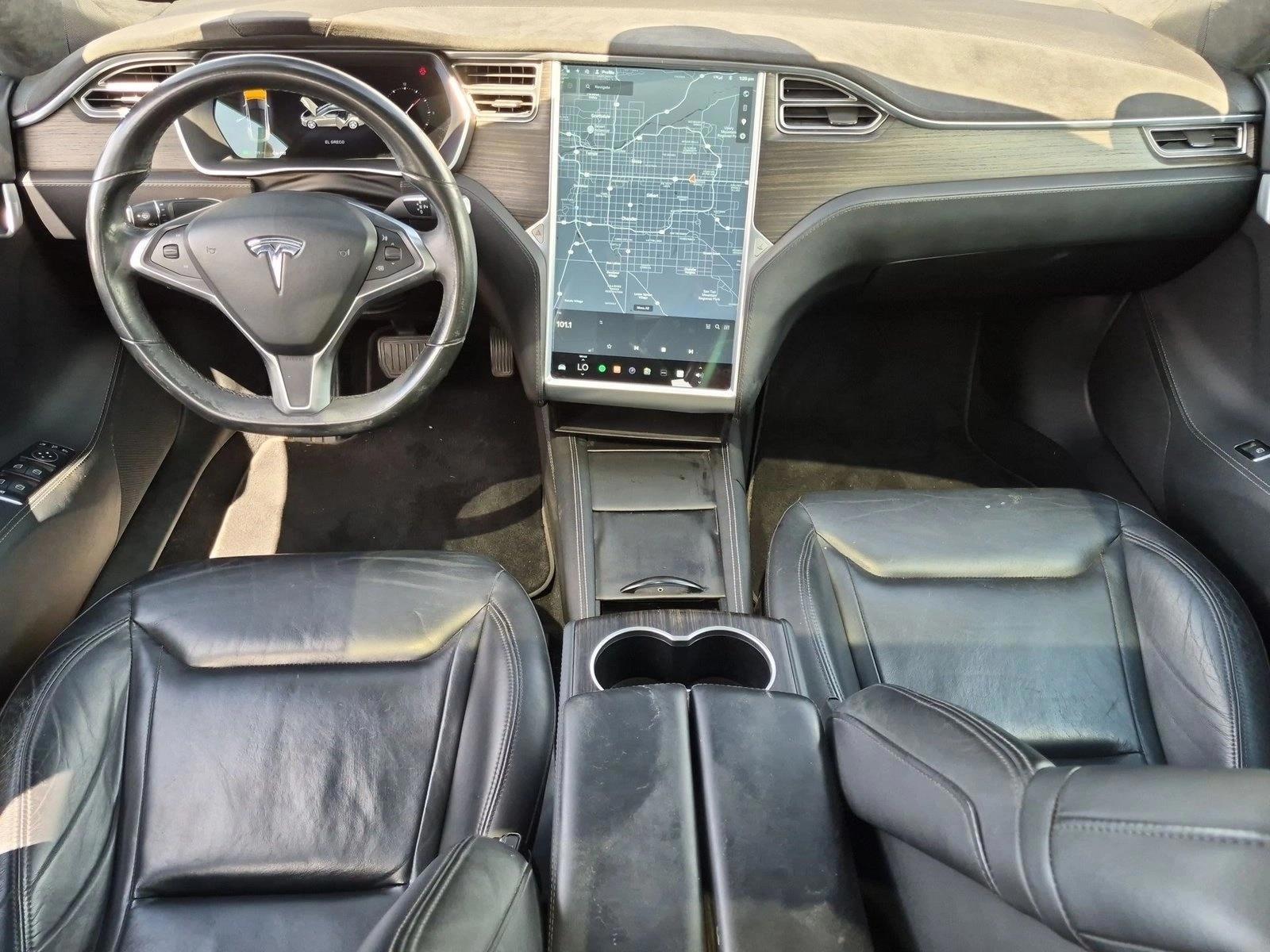 Thumbnail: 2015 Tesla Model S - 4