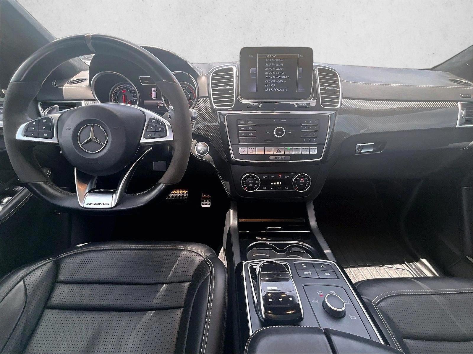 Thumbnail: 2019 Mercedes-Benz GLE - 3