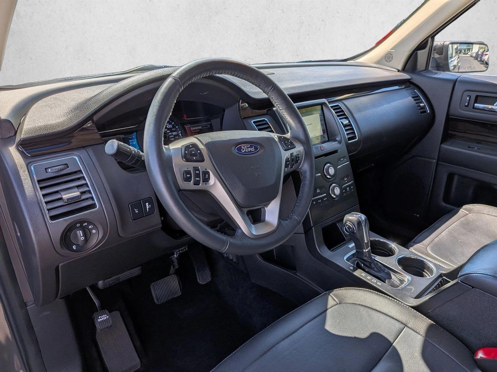 Thumbnail: 2019 Ford Flex - 3