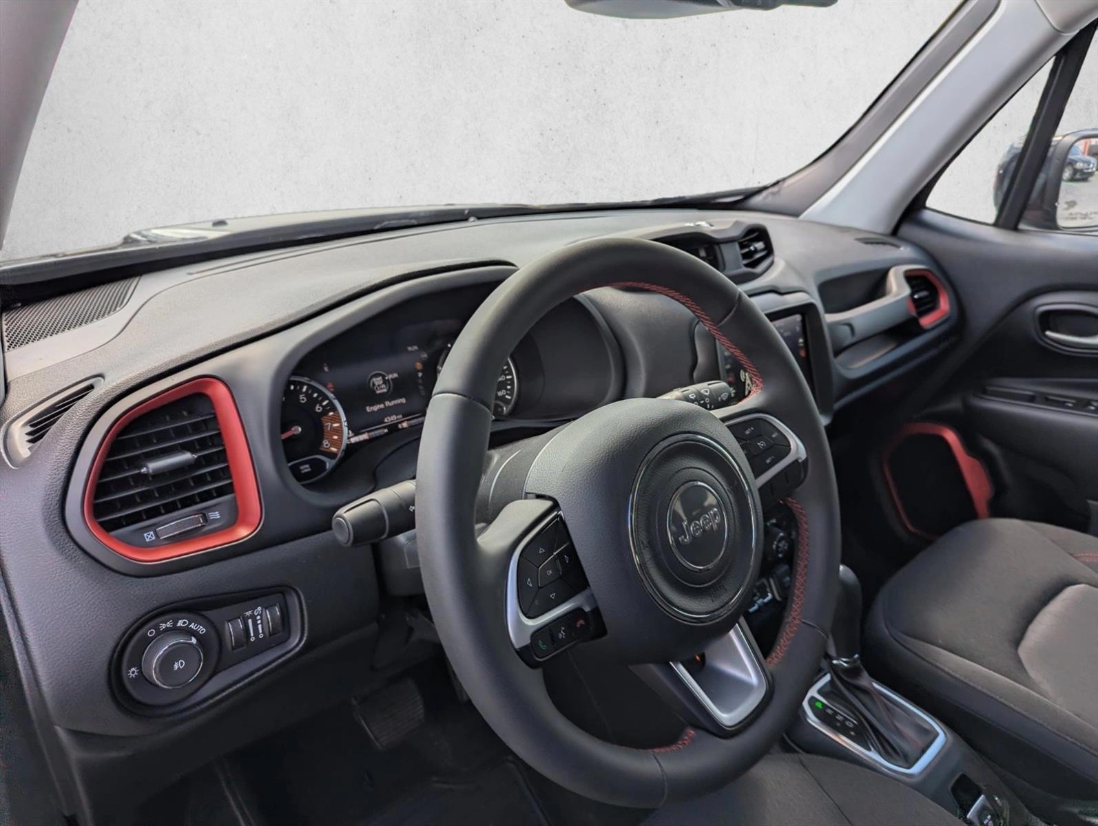 Thumbnail: 2023 Jeep Renegade - 3