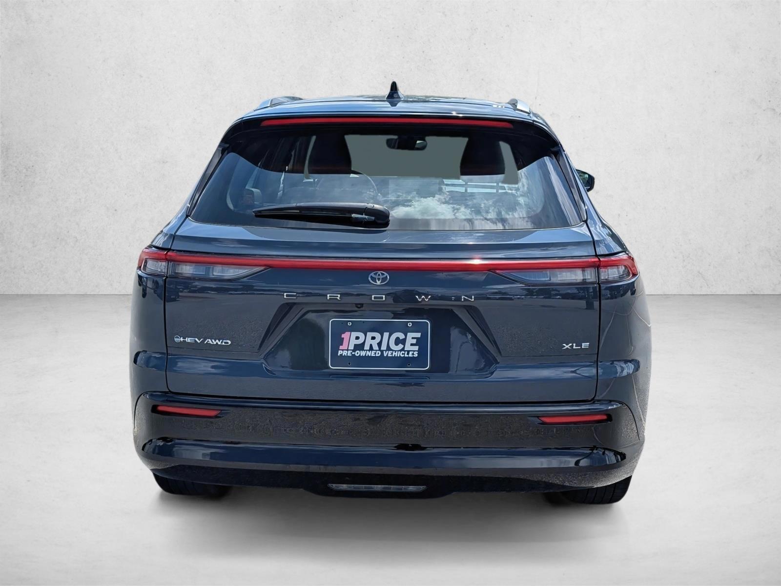 2025 Toyota Crown Signia